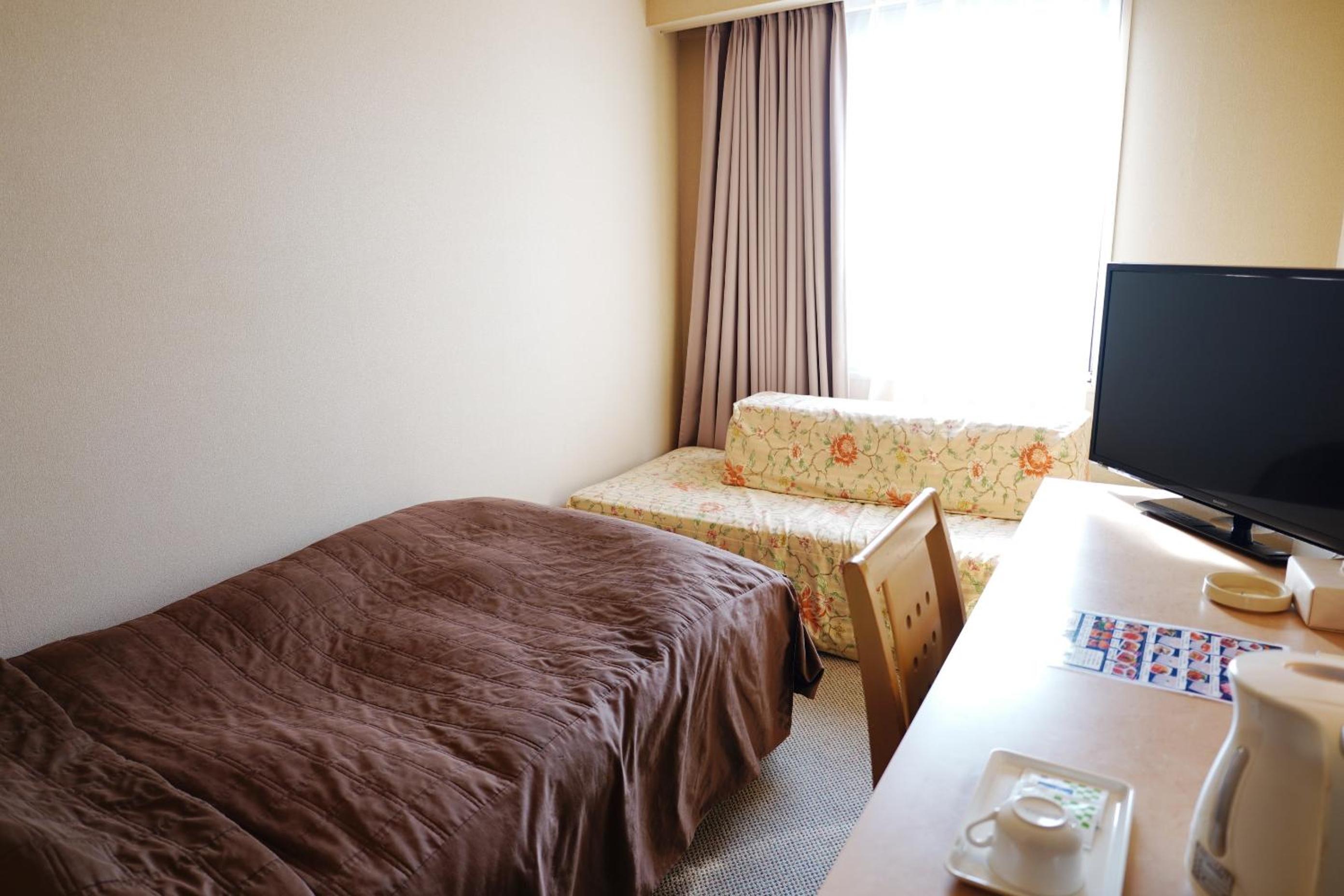 Economy Single Room