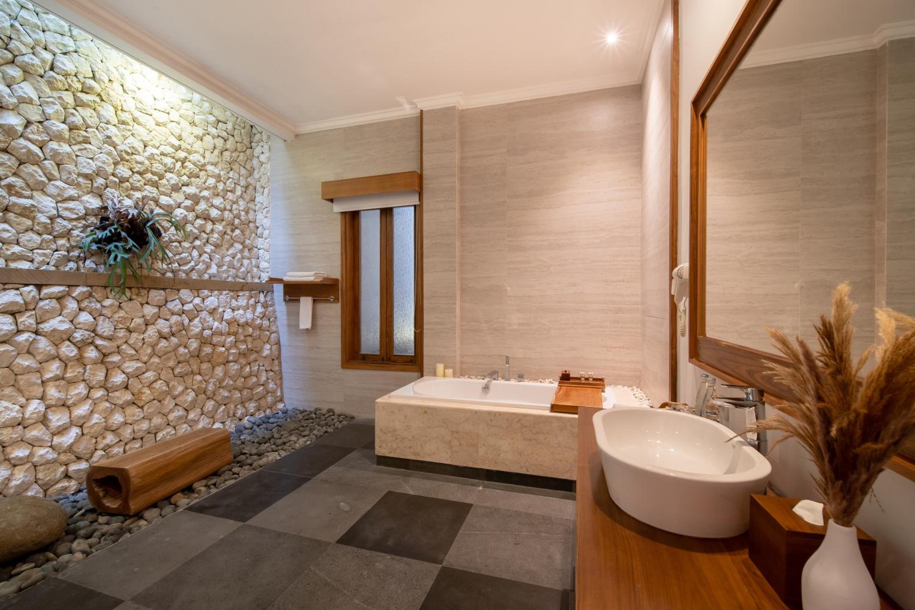 Two-Bedroom Villa - Photo 6