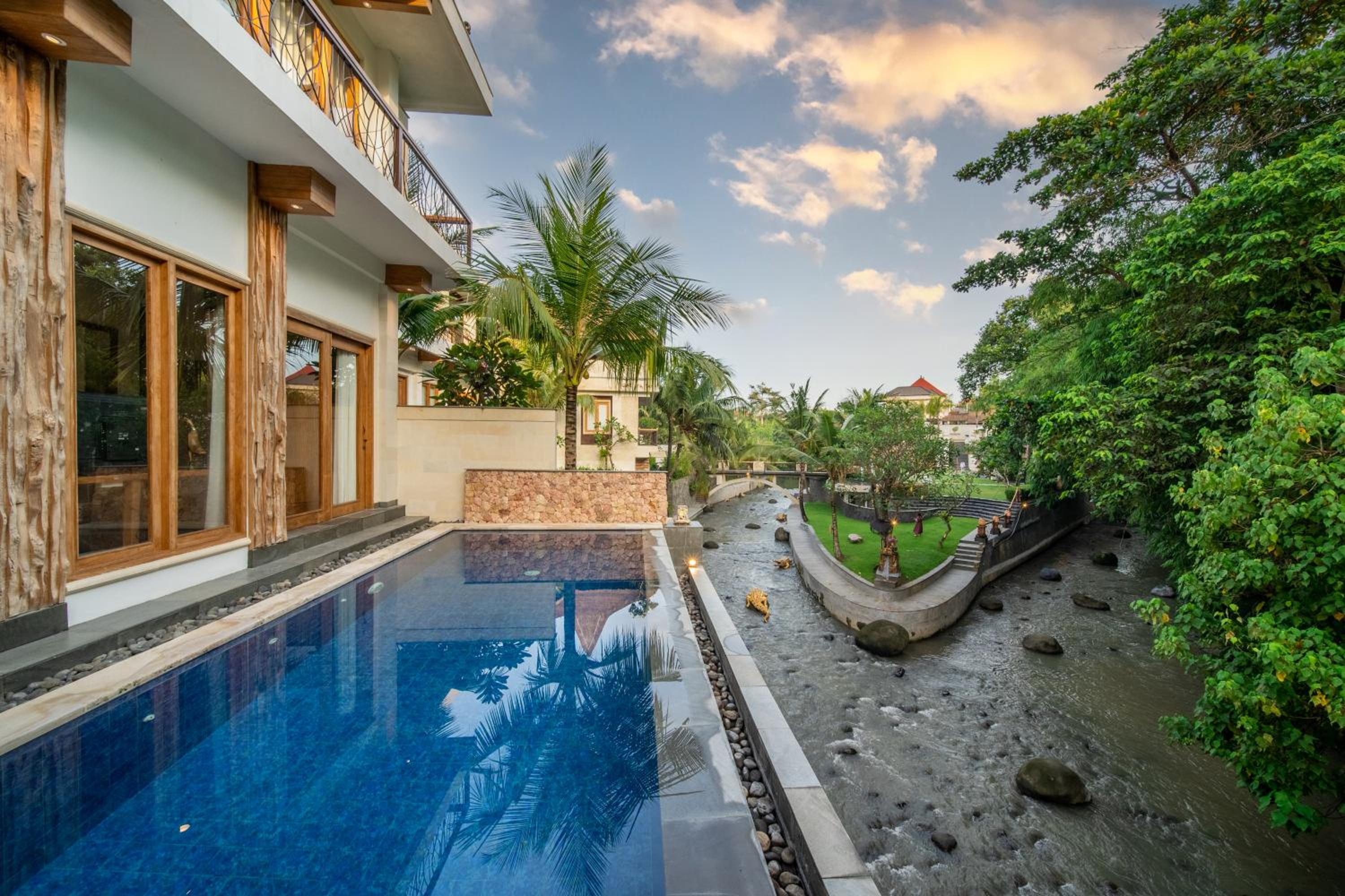 Two-Bedroom Villa - Photo 8
