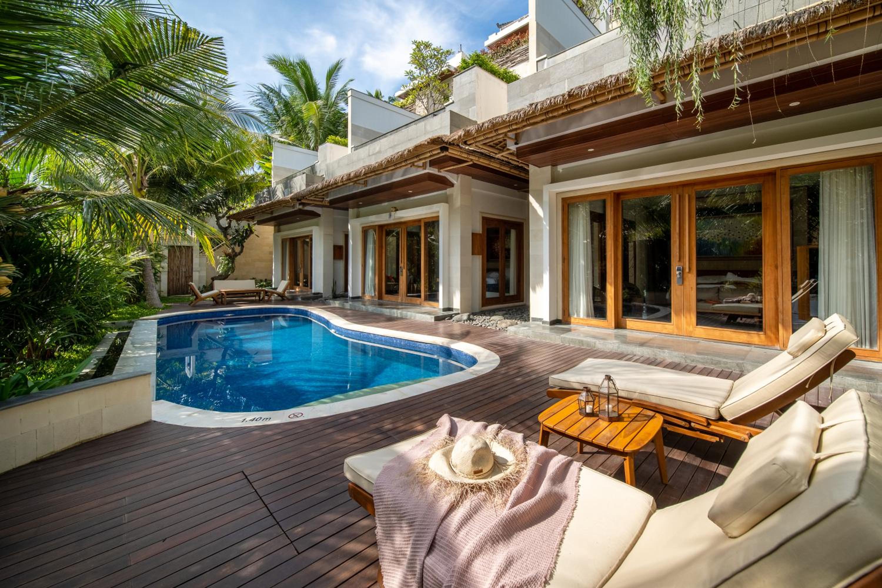 Three-Bedroom Villa photo 2