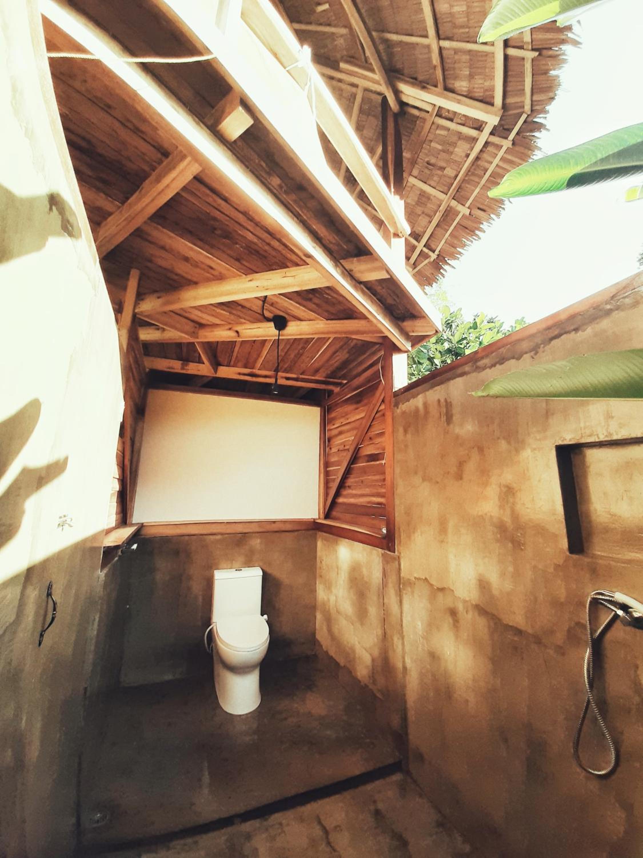 Canopy Tent with Semi-Outdoor Private Bathroom - Photo 6