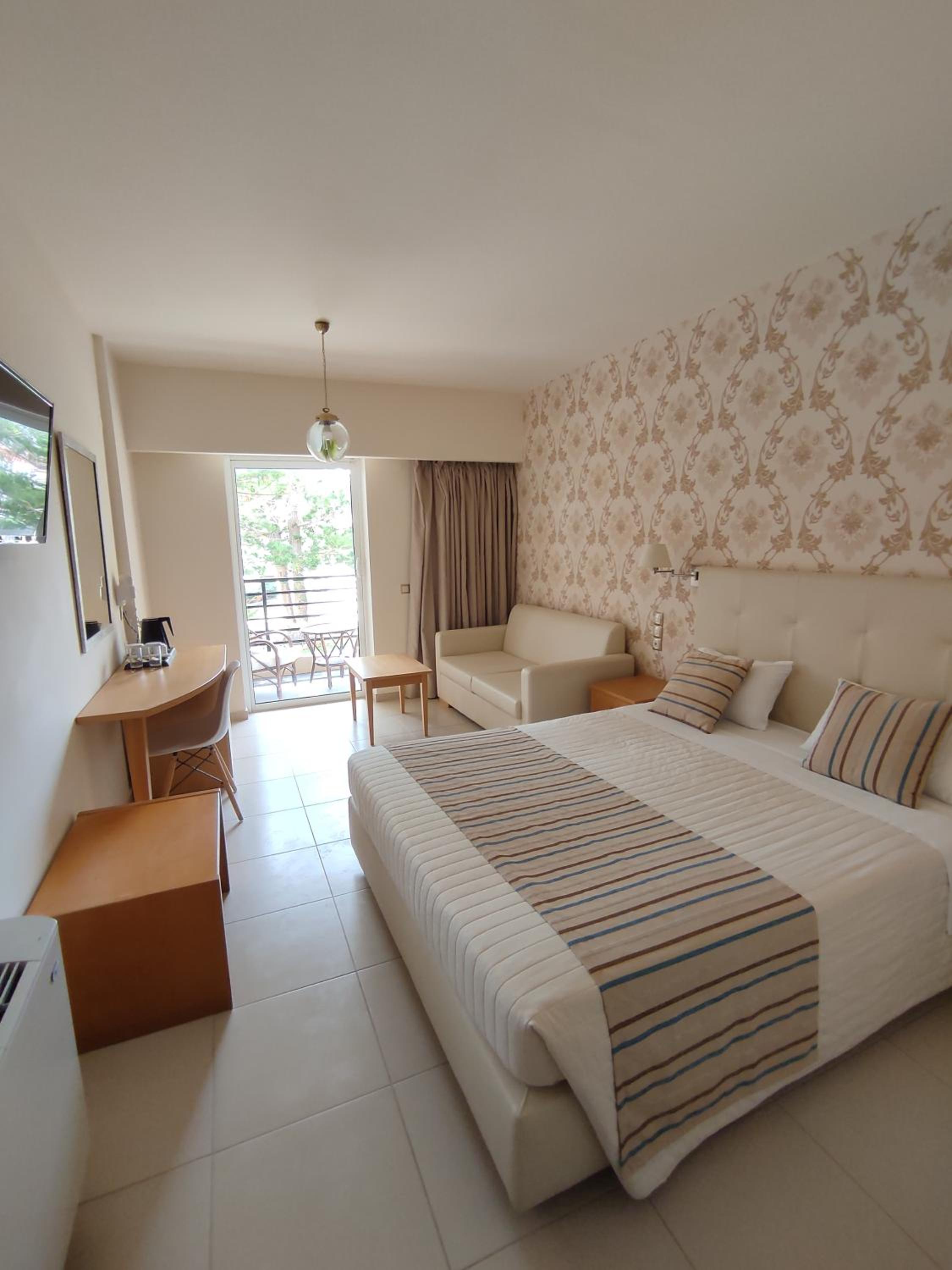 Double Room Garden View