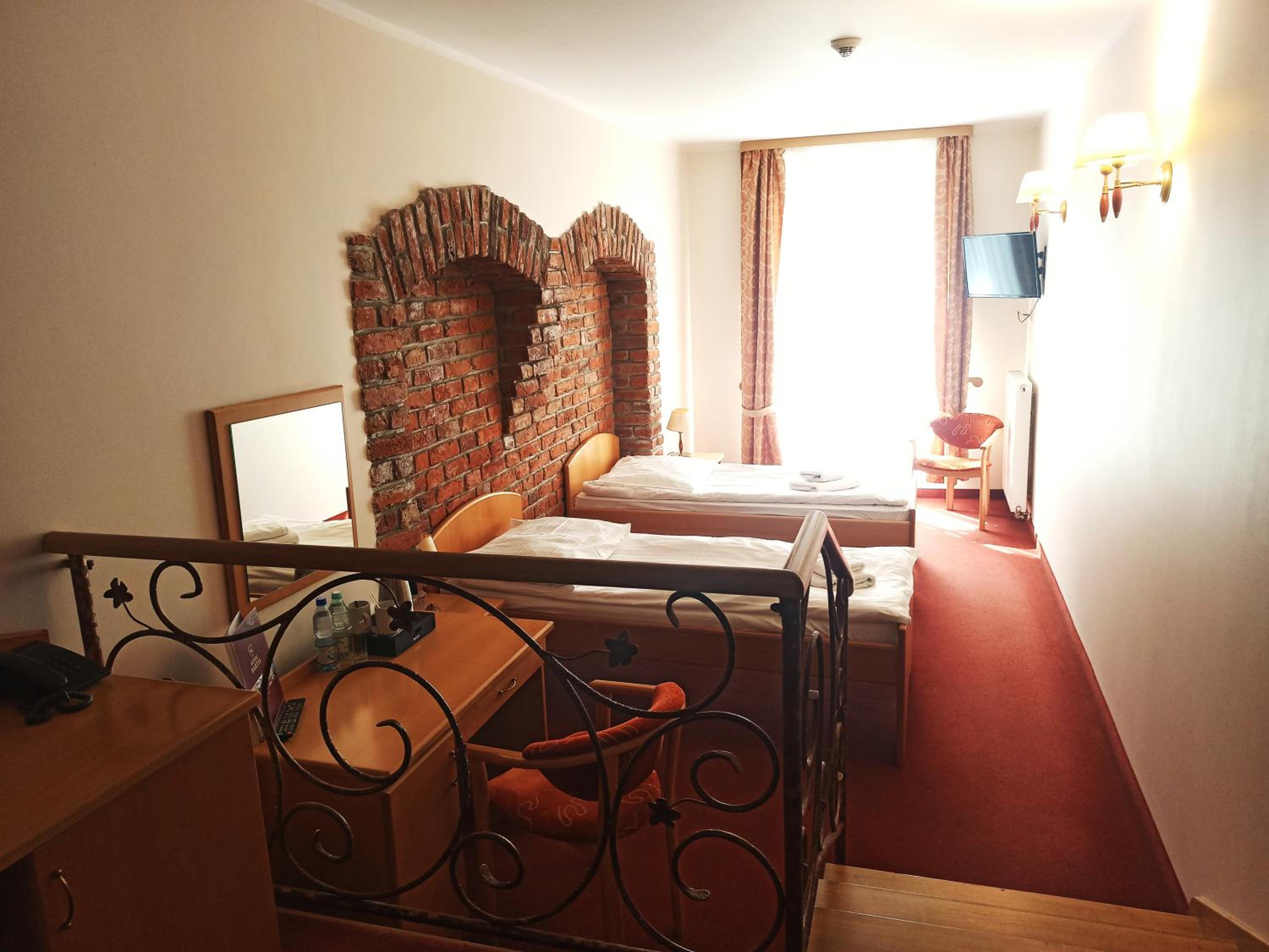 Comfort Twin Room - Photo 8