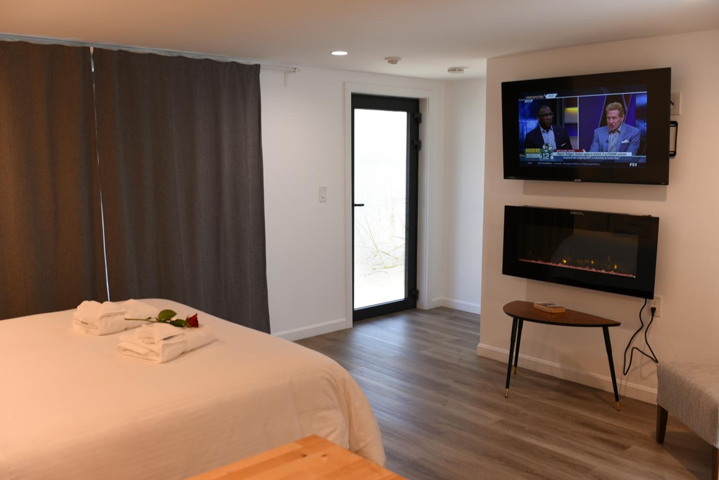 Deluxe Queen Room photo 3
