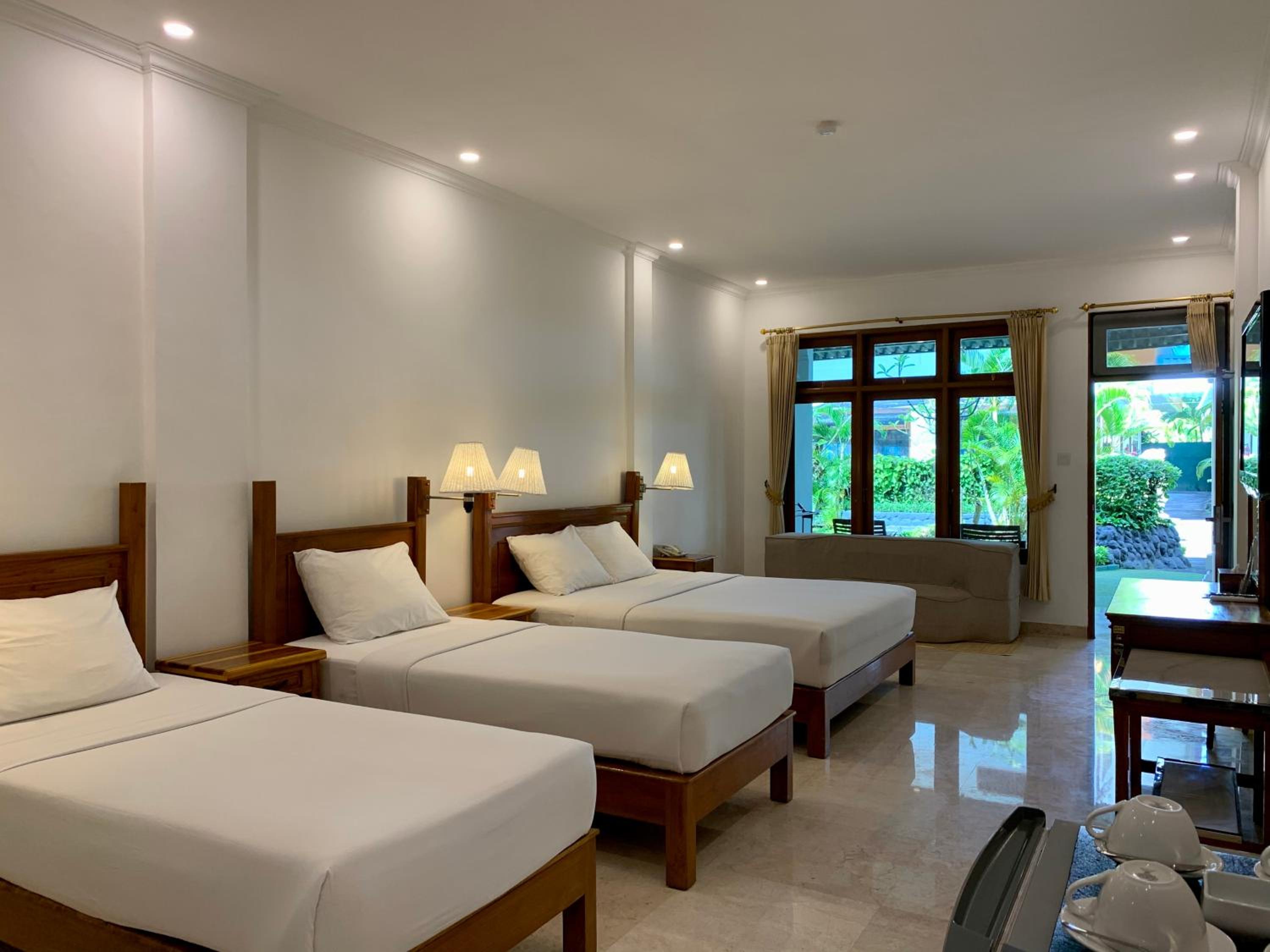 Quadruple Room - Room Only - Photo 13