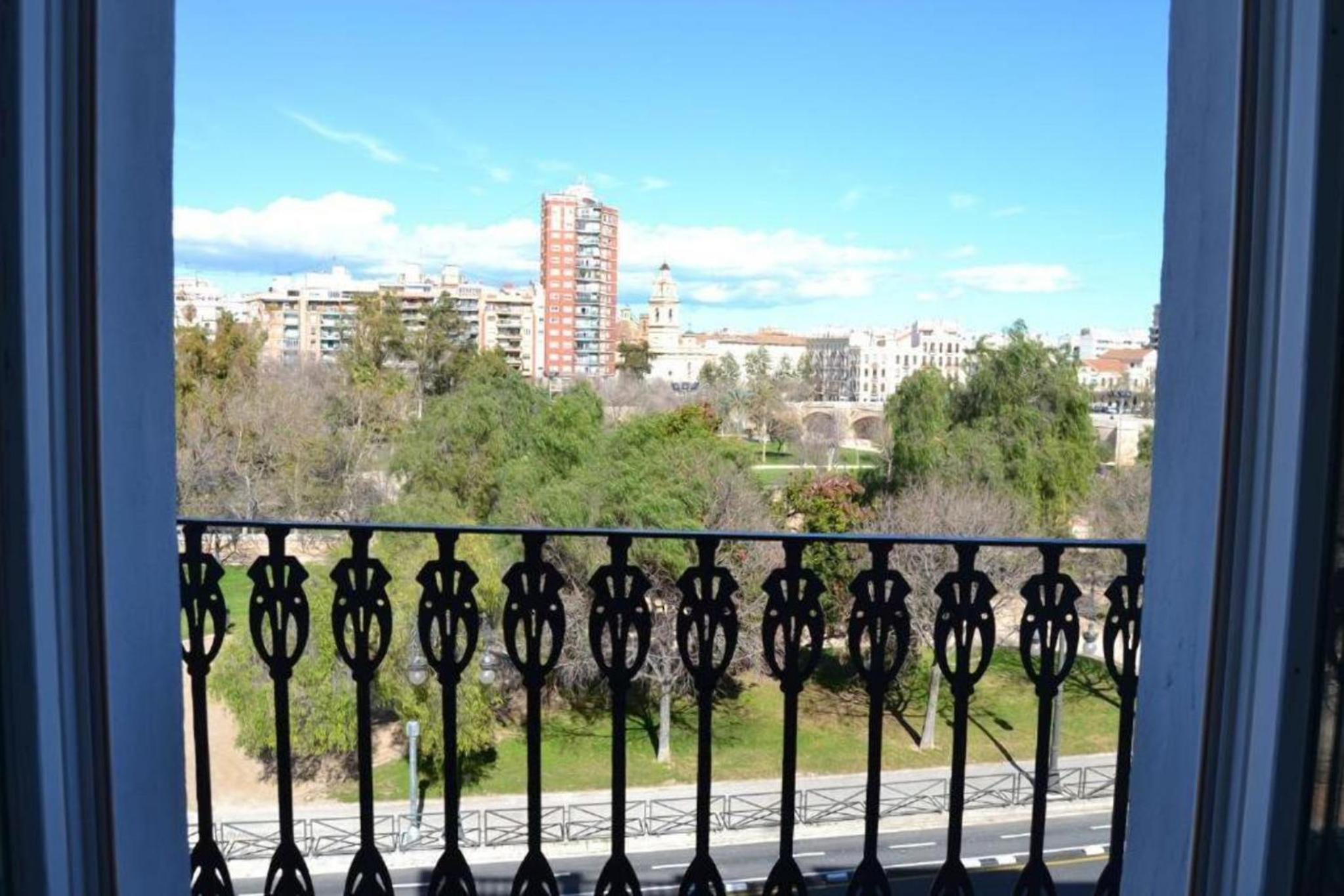 Double Room with Balcony - Photo 39