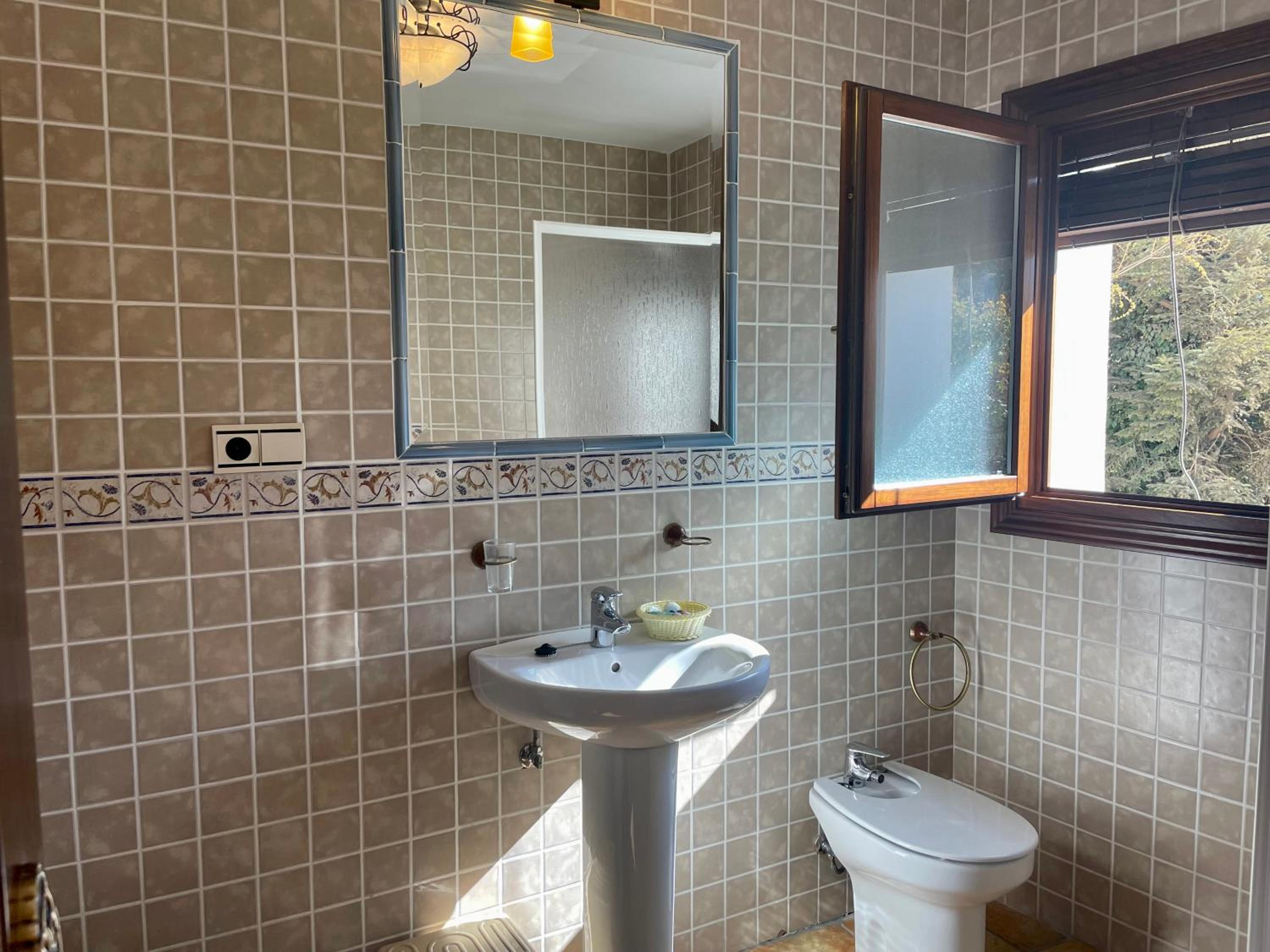 Superior Double or Twin Room with Mountain View - Photo 11