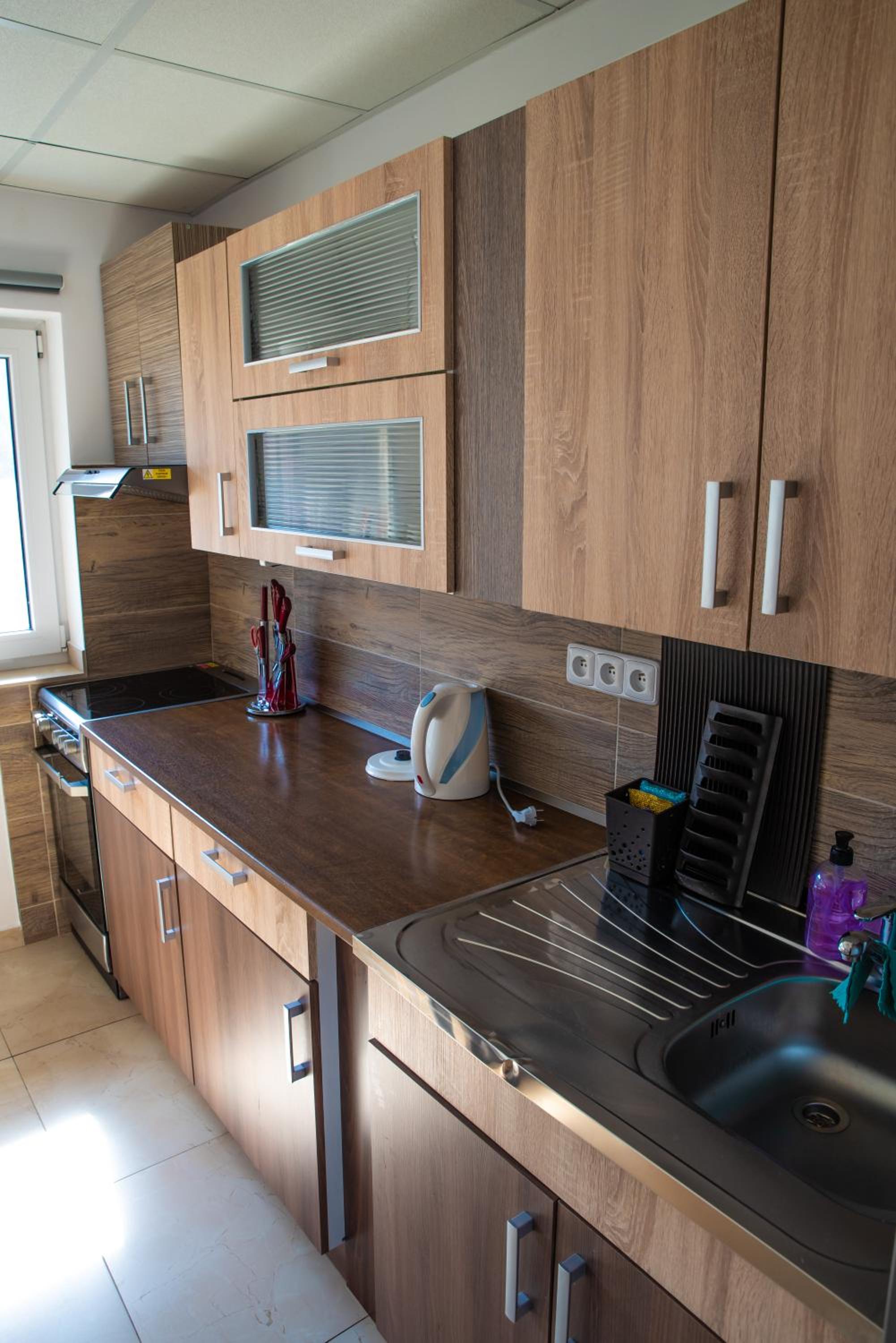 Three-Bedroom Suite - Photo 90