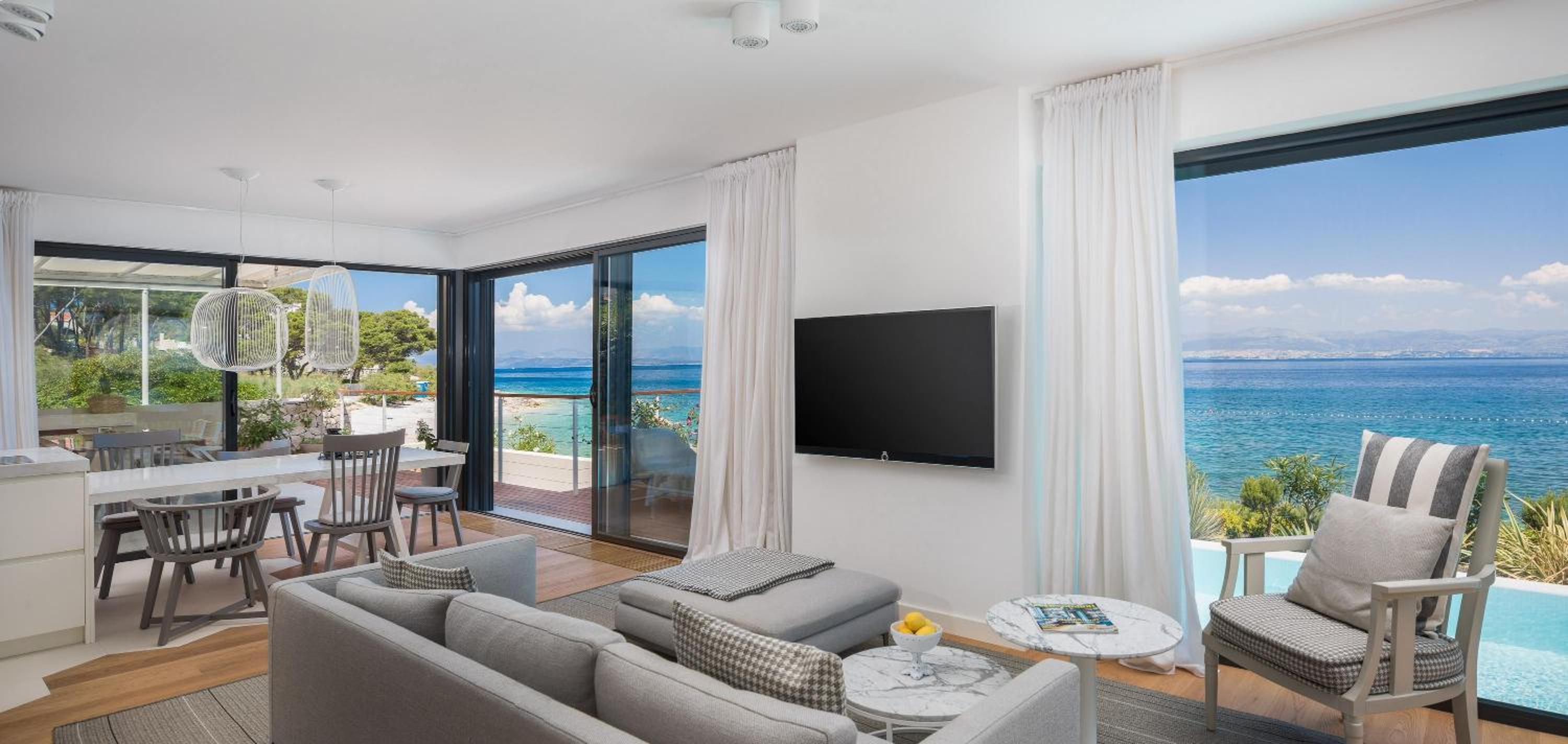 Villa - Beach Front
