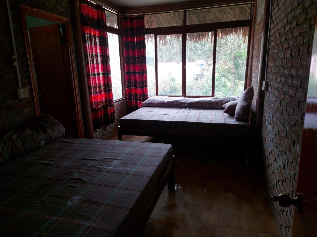 Quadruple Room with Private Bathroom photo 1