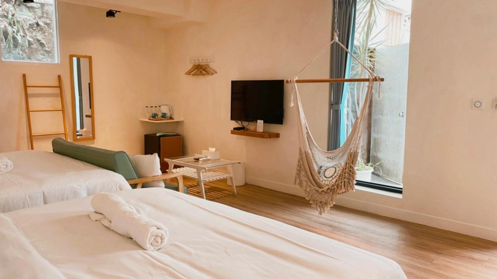 Deluxe Quadruple Room - Photo 5