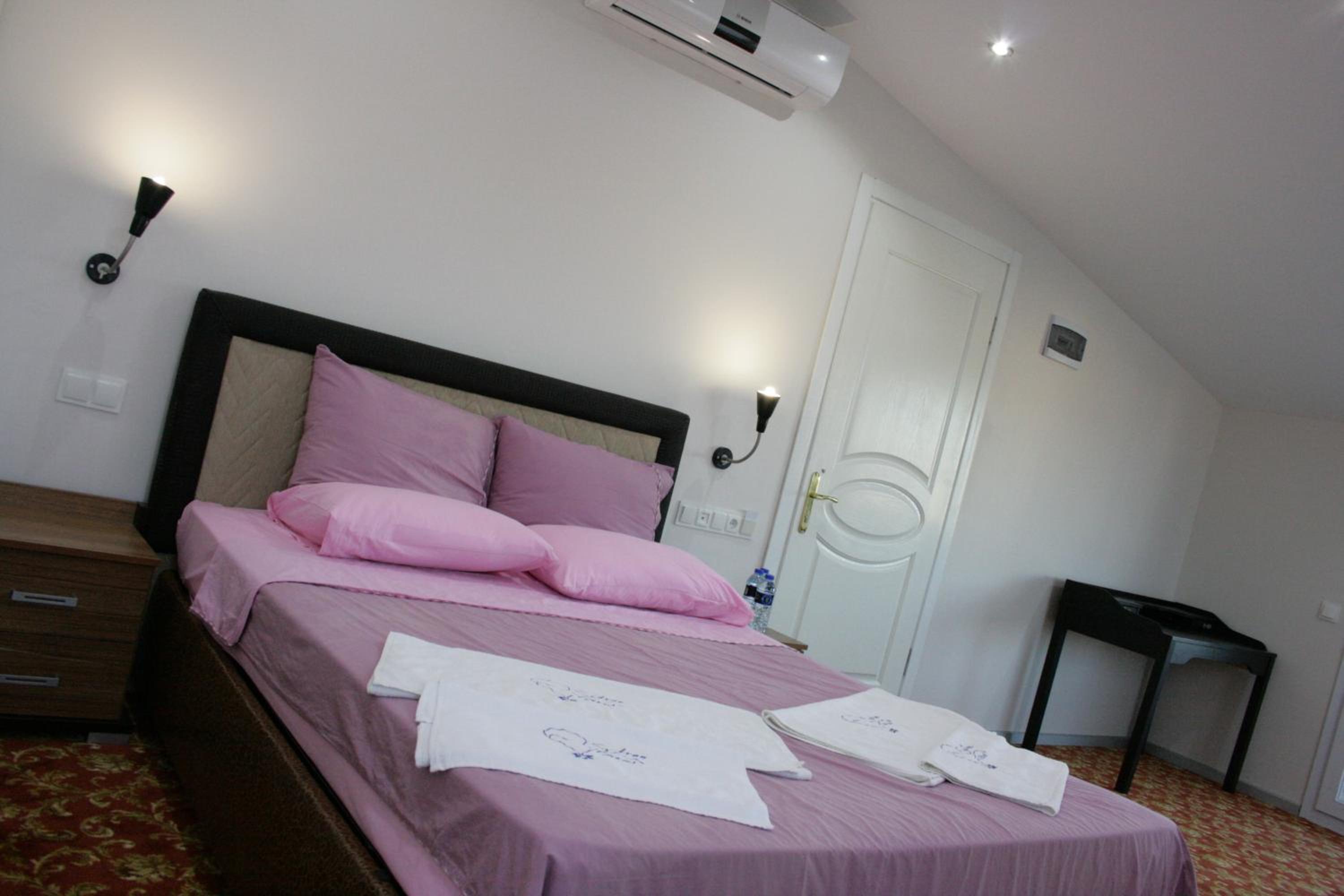 Apartment with Terrace photo 2