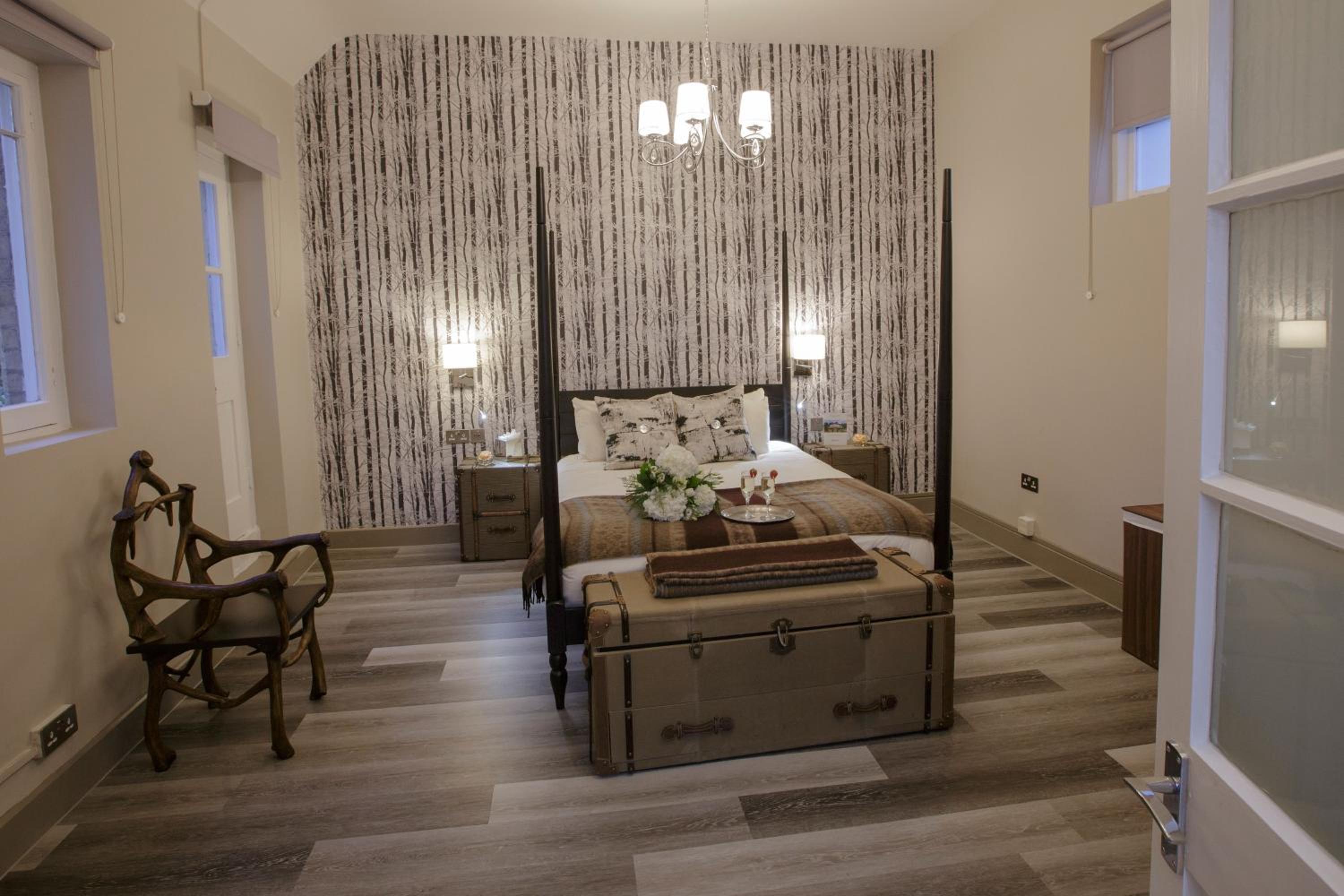 King Suite - Photo 1