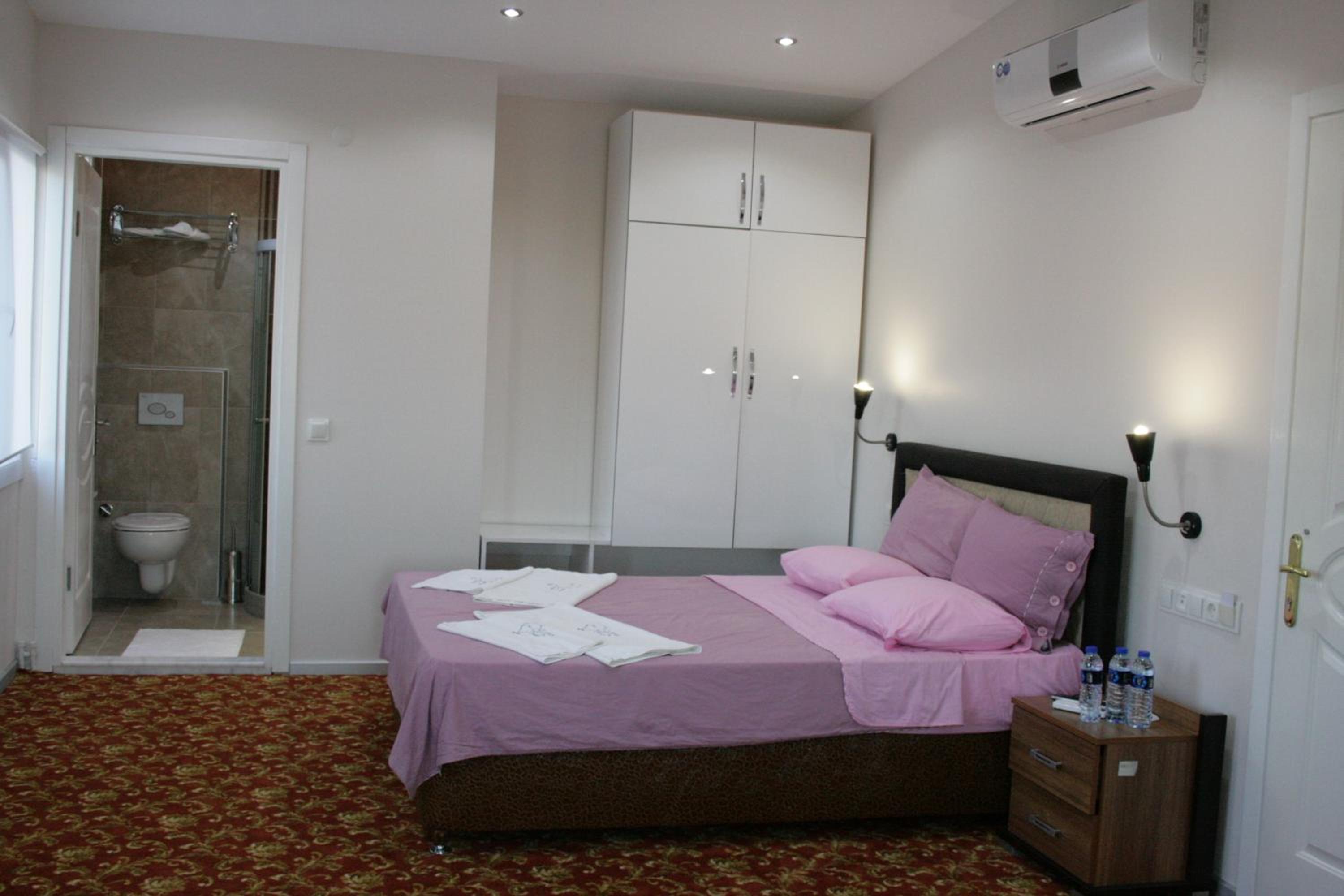 Suite with Terrace photo 3