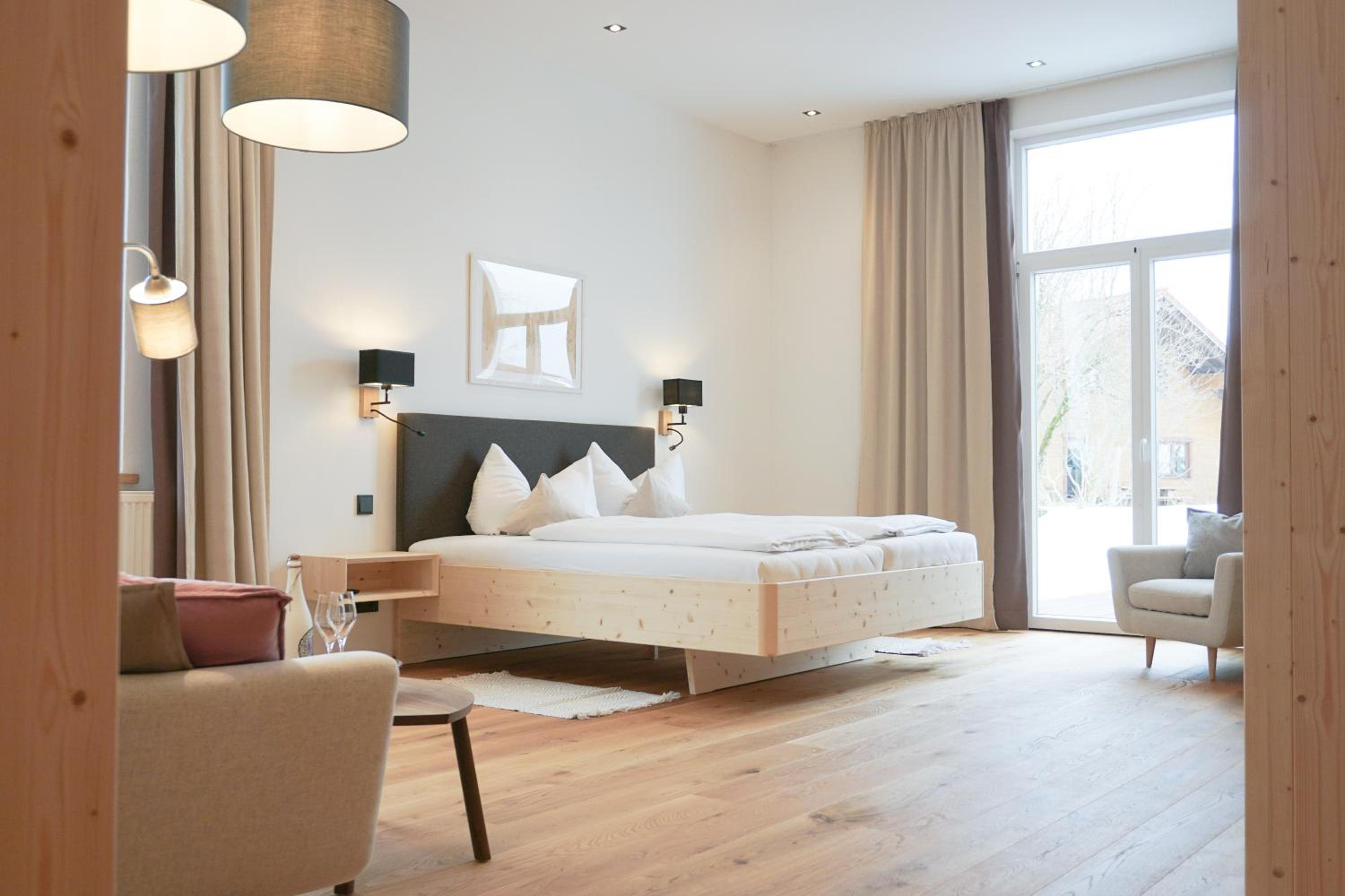 Suite with Balcony photo 1