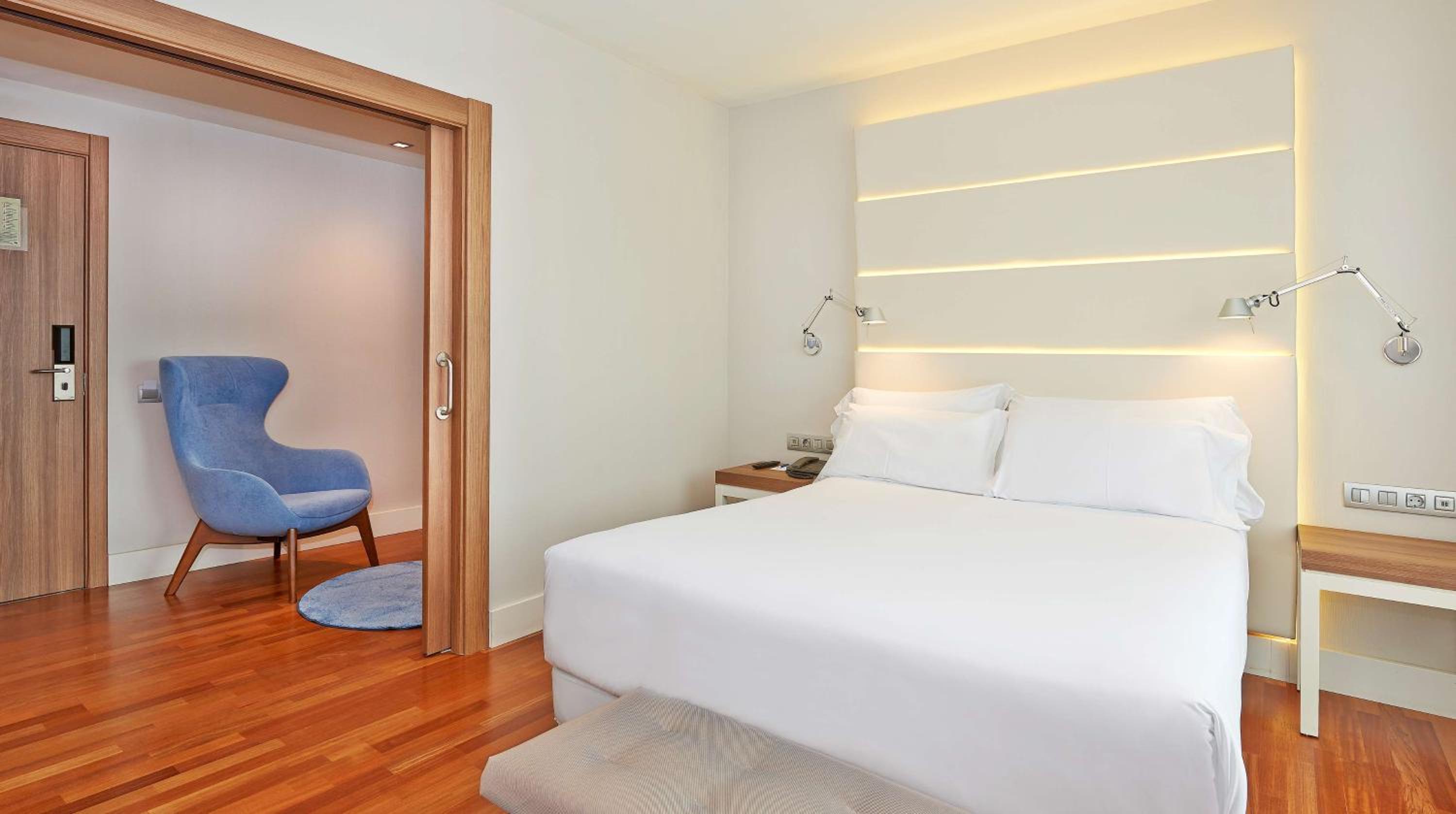 Superior Double or Twin Room with View and Terrace