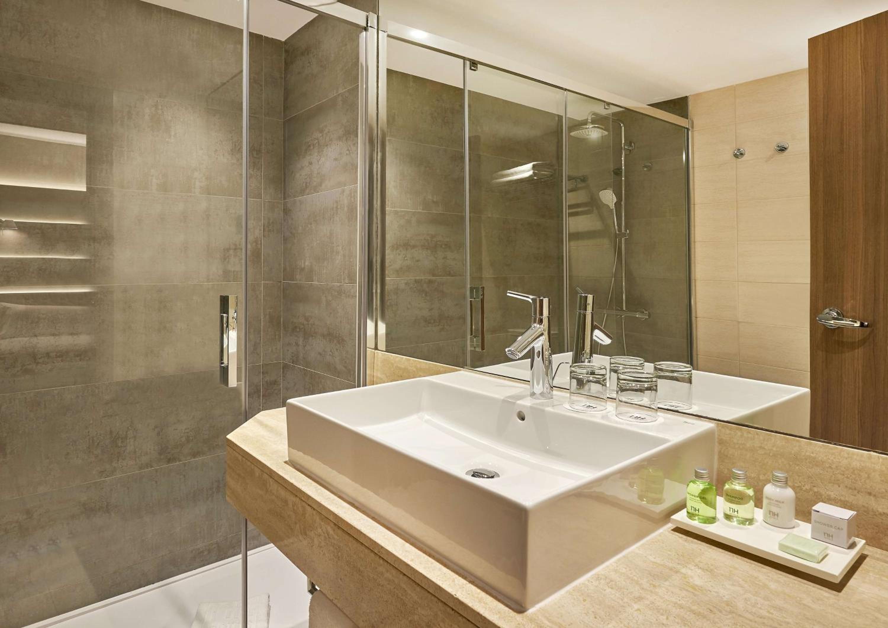Standard Double Or Twin Room Dinner Package