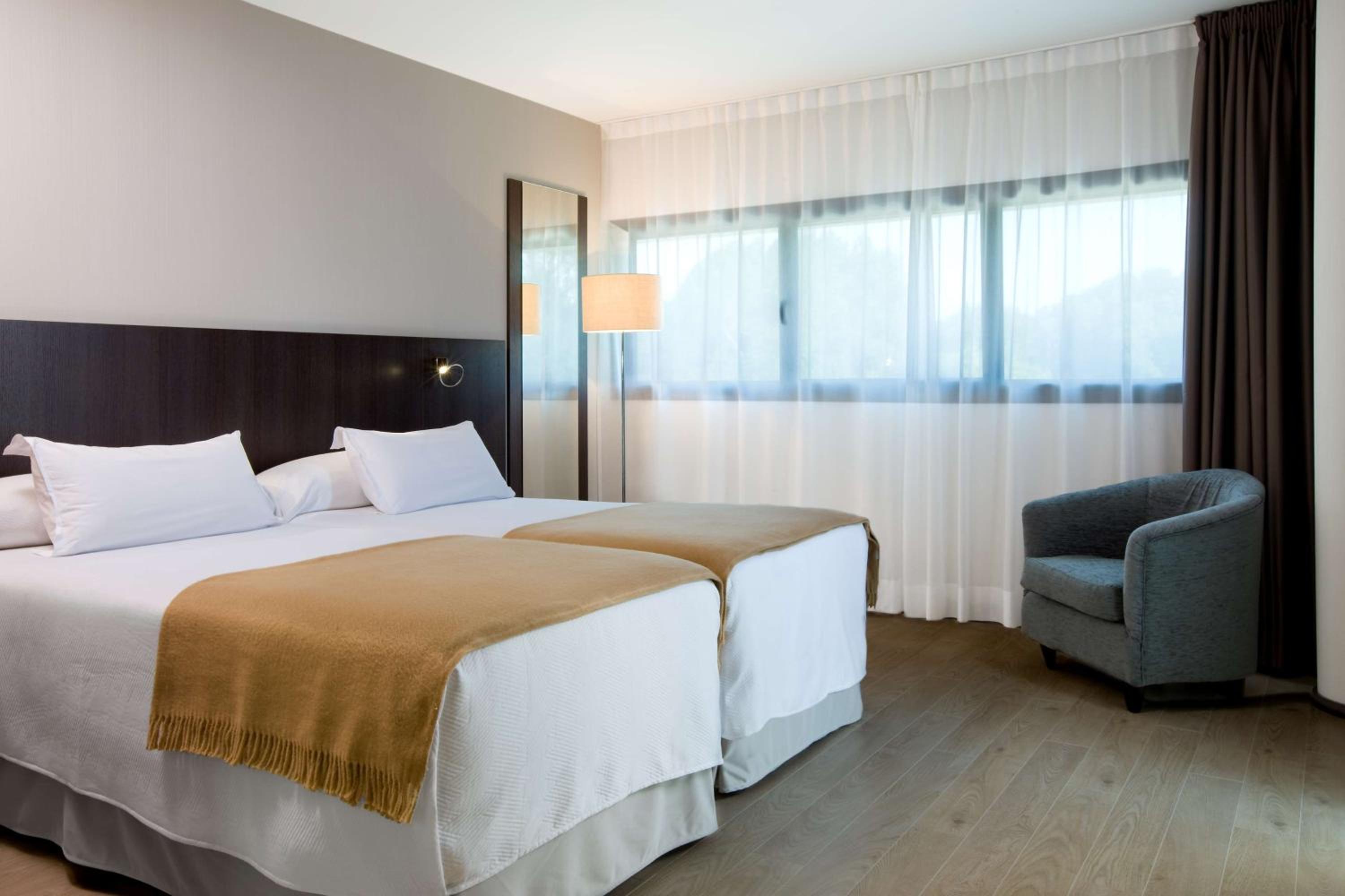 Habitación Doble Estándar o con Dos Camas Individuales.