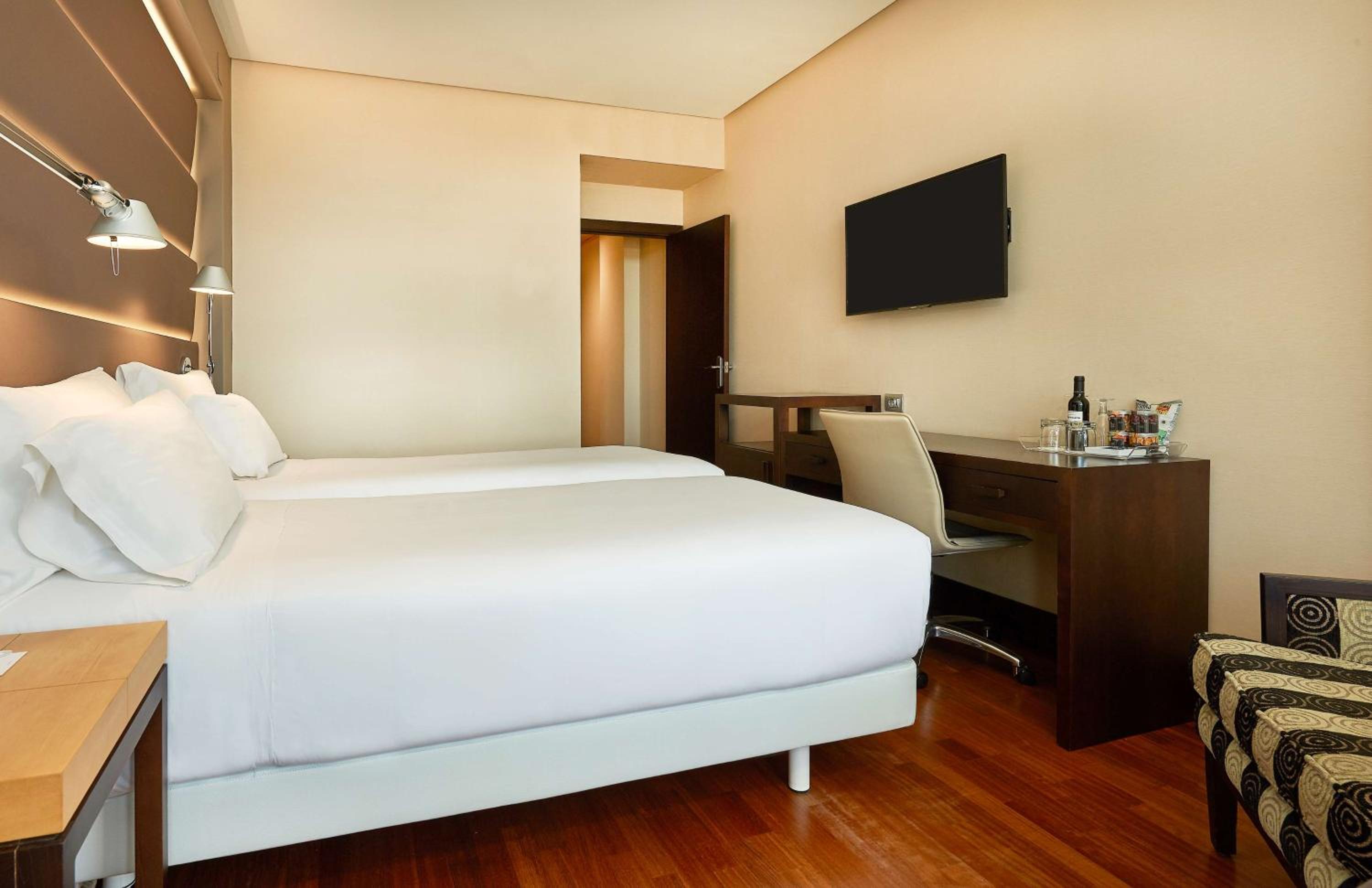 Family Connecting Room (3 Adults + 1 Child)