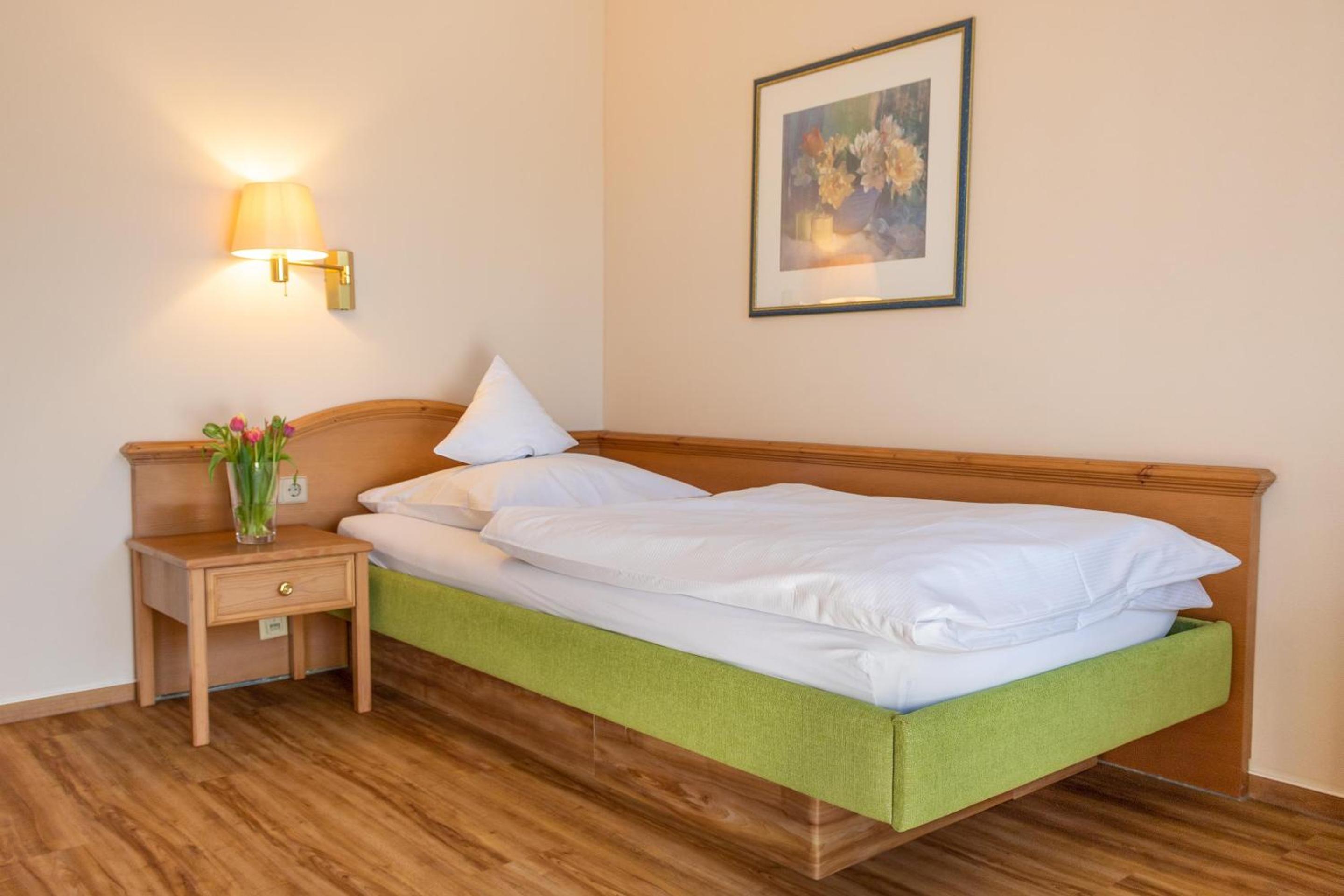 Comfort Plus Single Room with Balcony photo 1