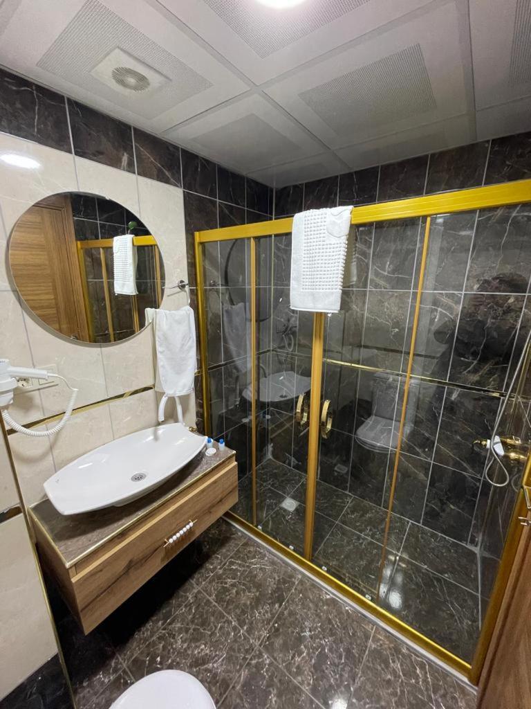 Basic Triple Room - Photo 2