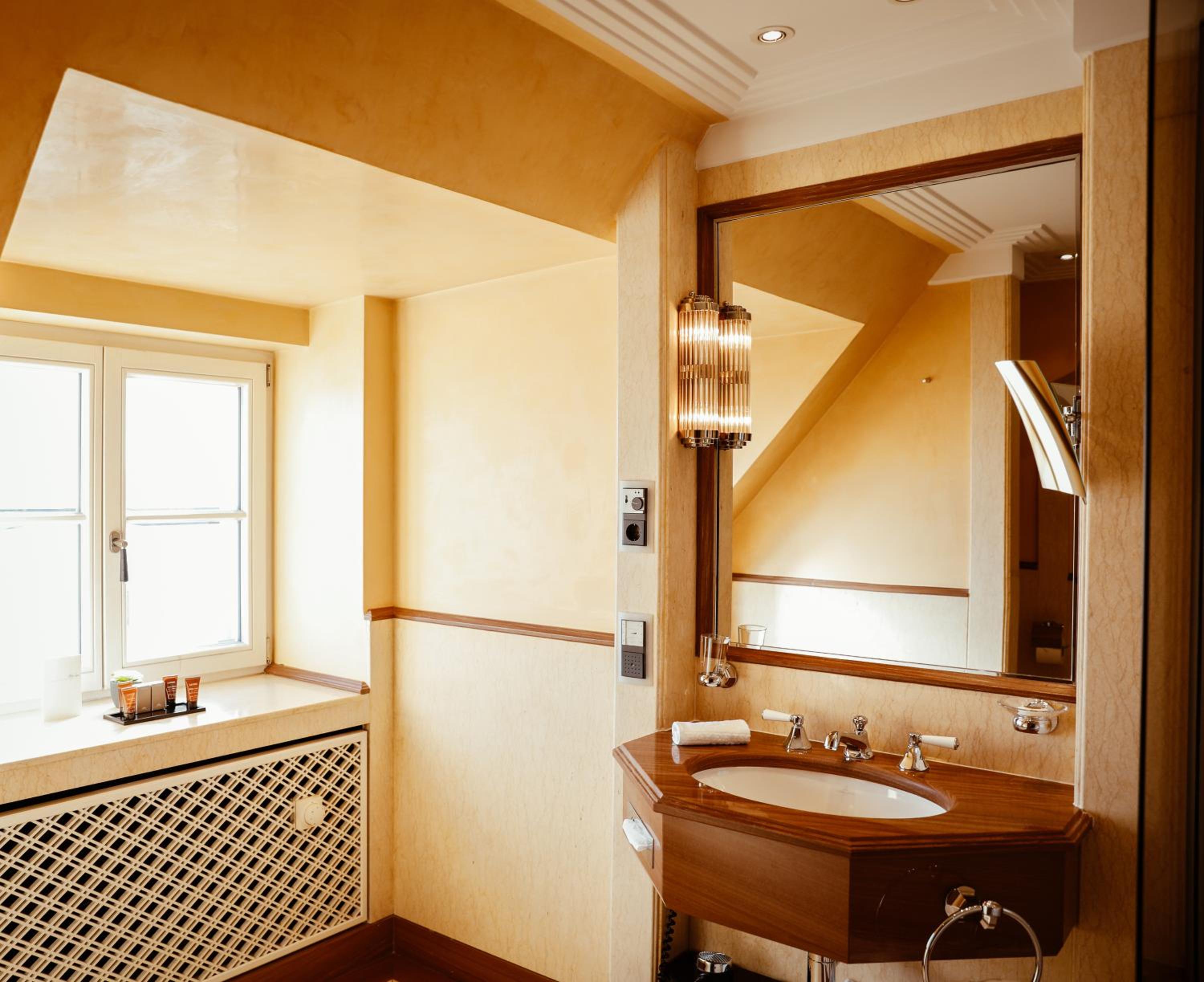 Standard Single Room photo 2