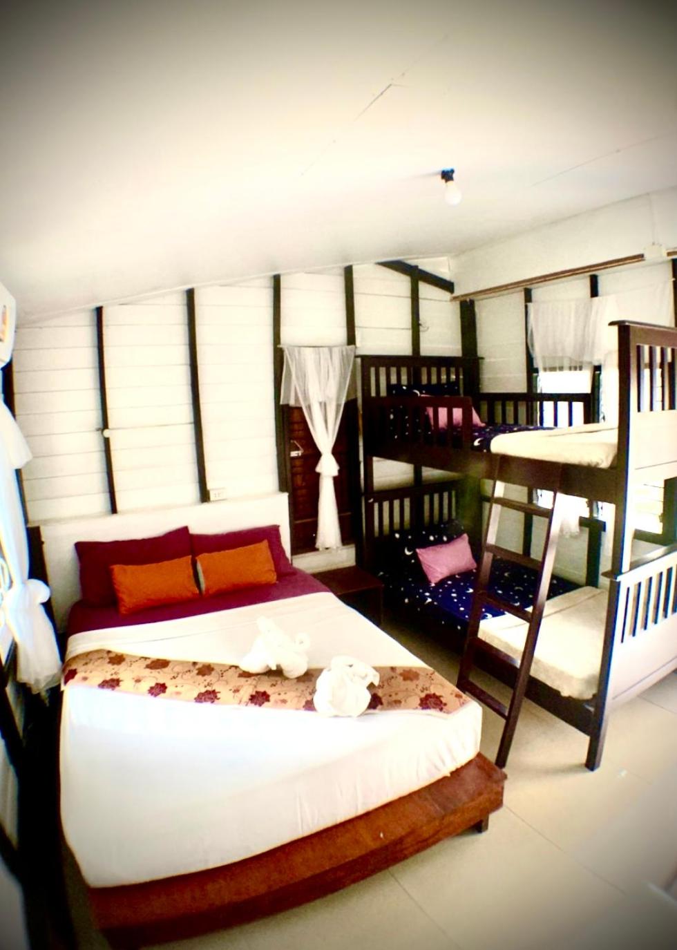 Comfort Quadruple Room