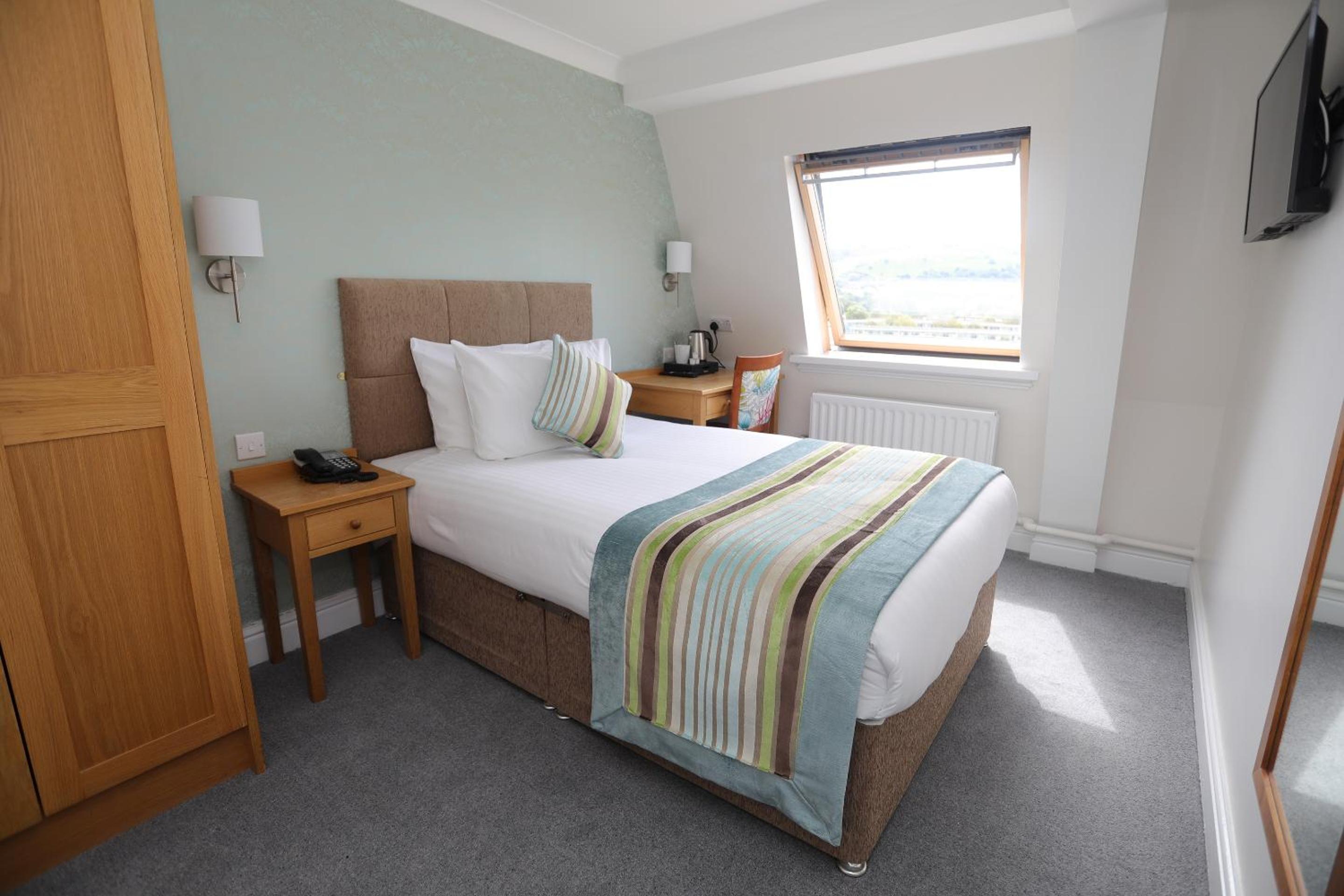 Single Room photo 2