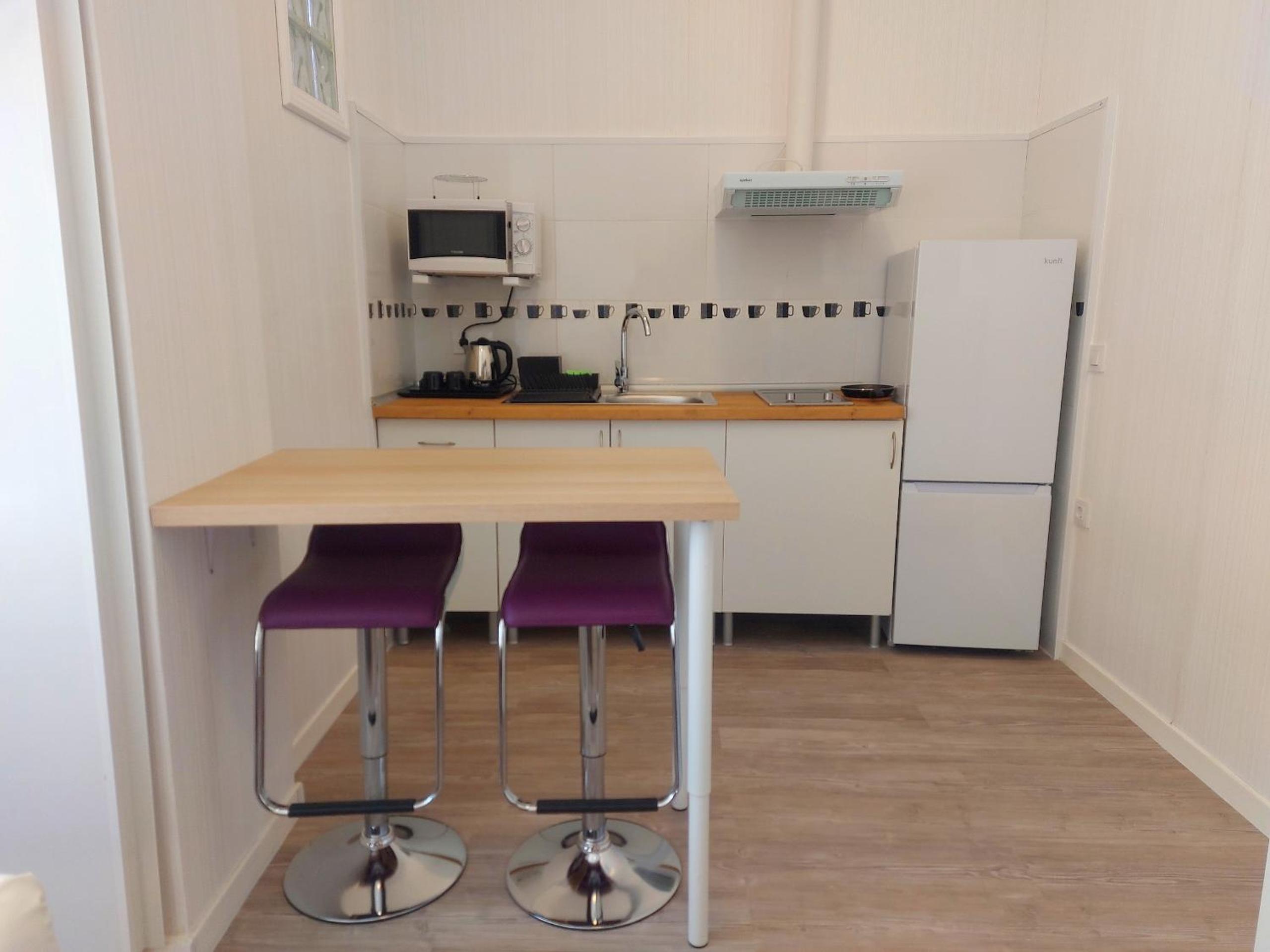 One-Bedroom Apartment - Photo 5