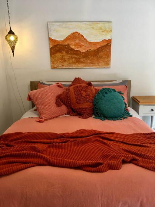 One-Bedroom Apartment - Photo 7
