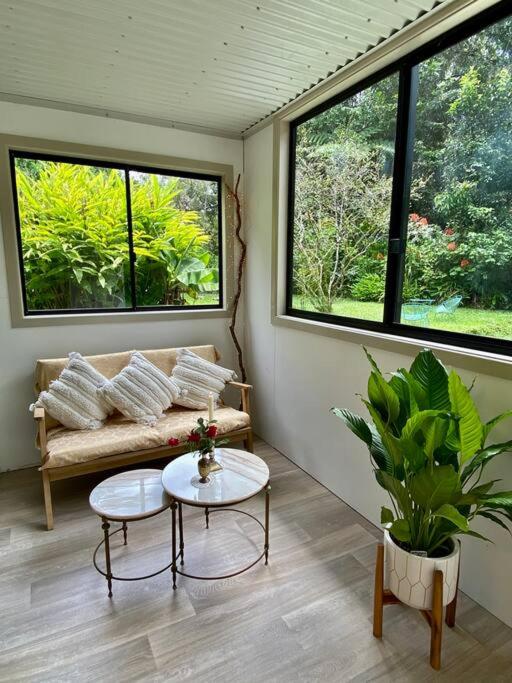 One-Bedroom Apartment - Photo 3