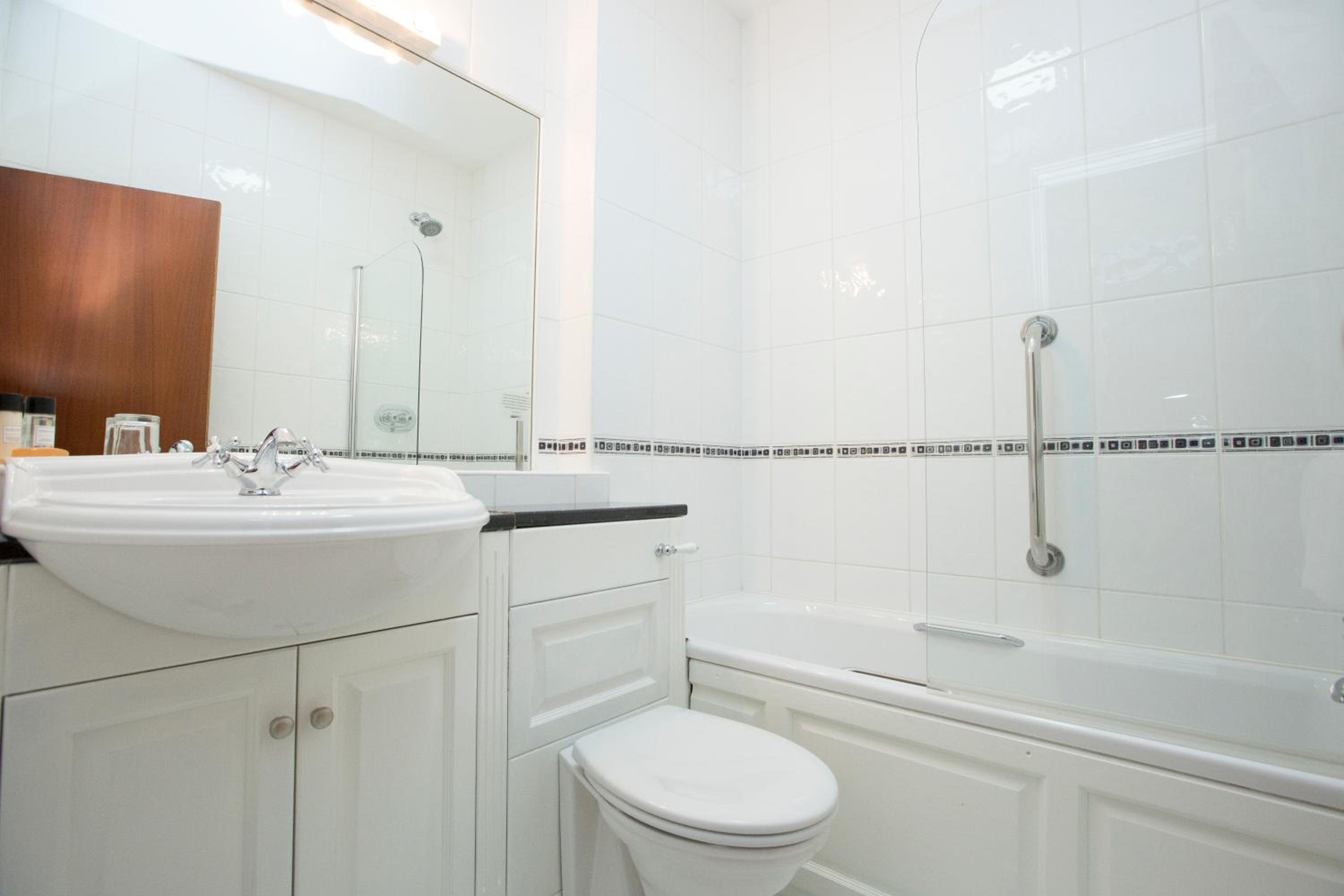 Single Room photo 3