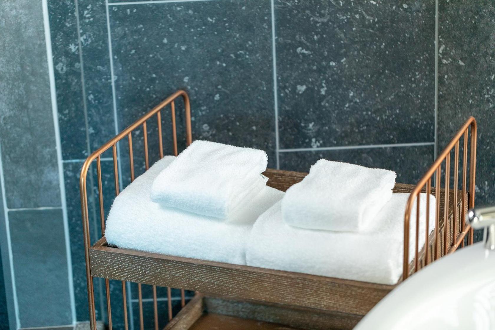Superior Twin Room - Photo 14