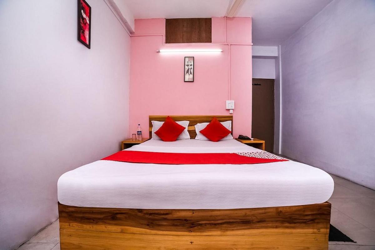 Budget Double Room photo 3