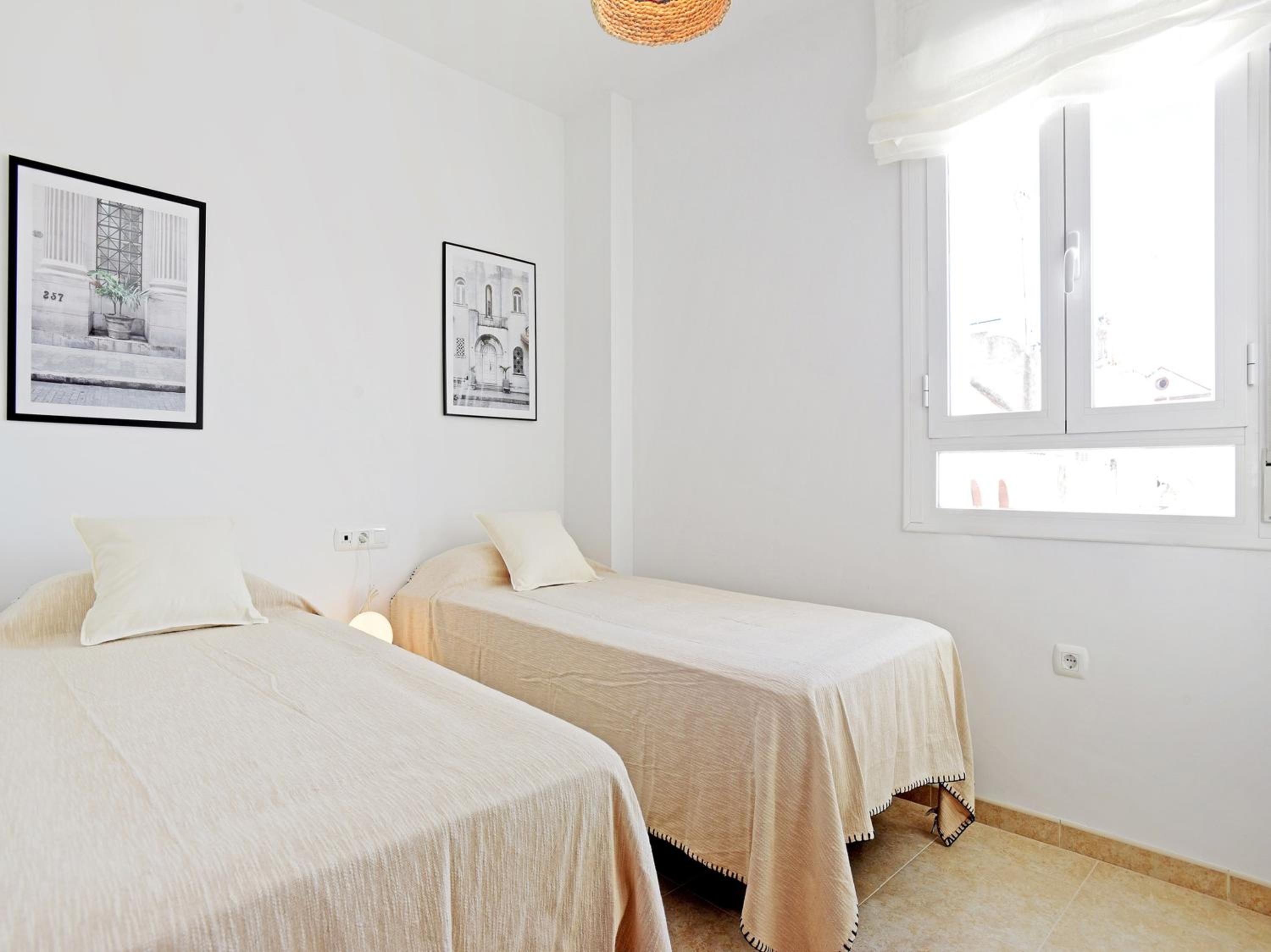 Three-Bedroom Apartment - Photo 4