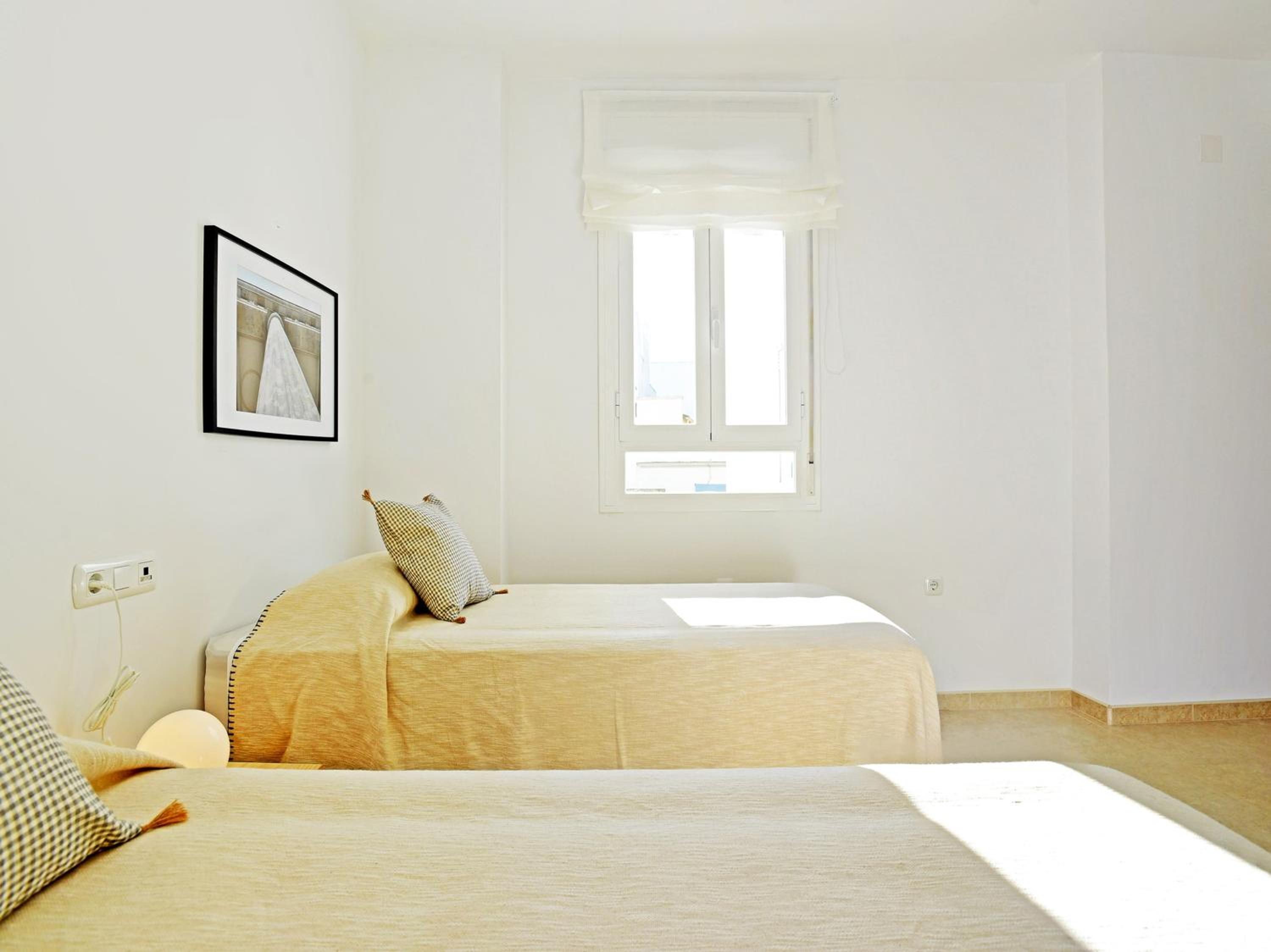 Three-Bedroom Apartment - Photo 3