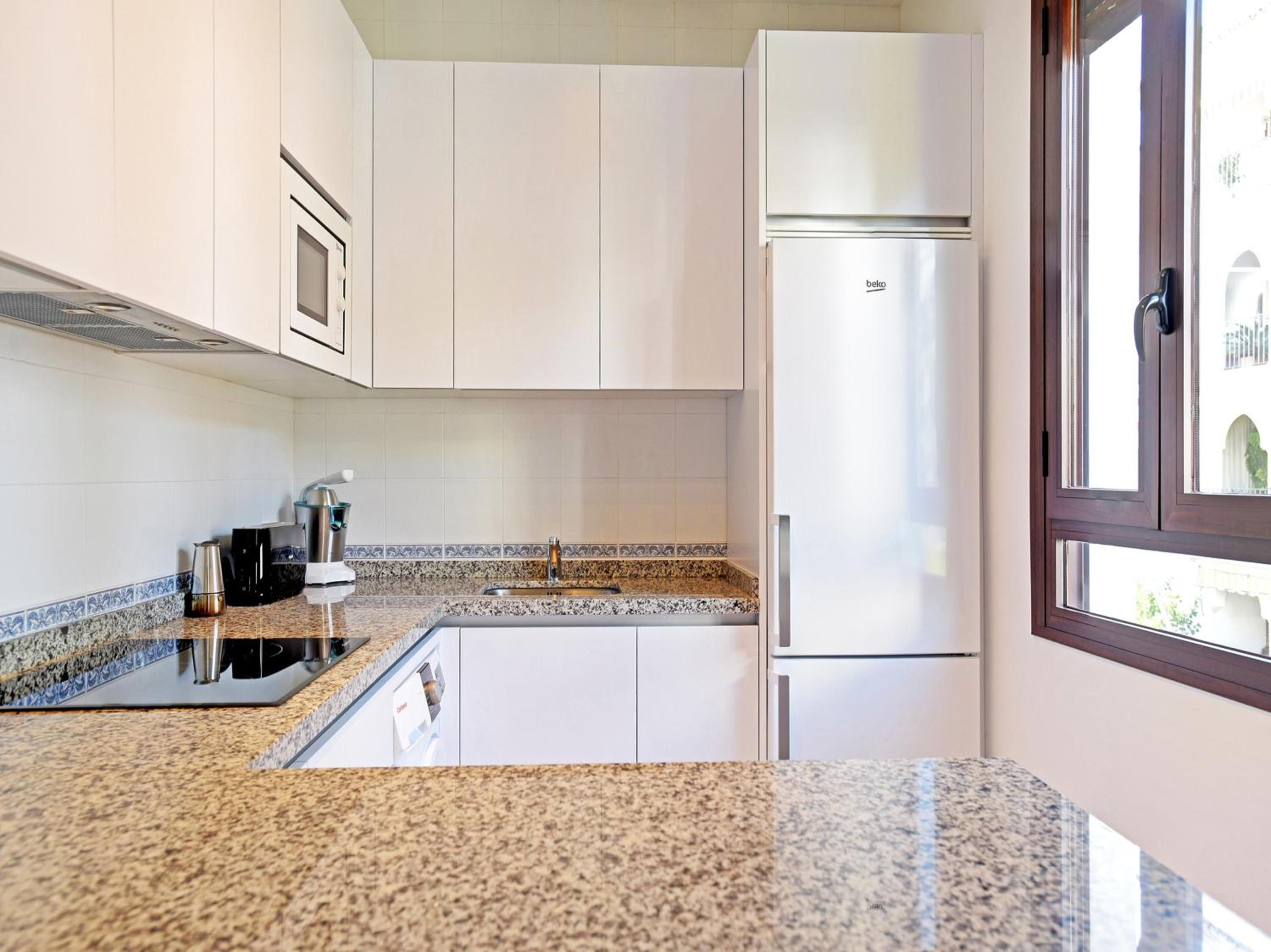 Three-Bedroom Apartment - Photo 15