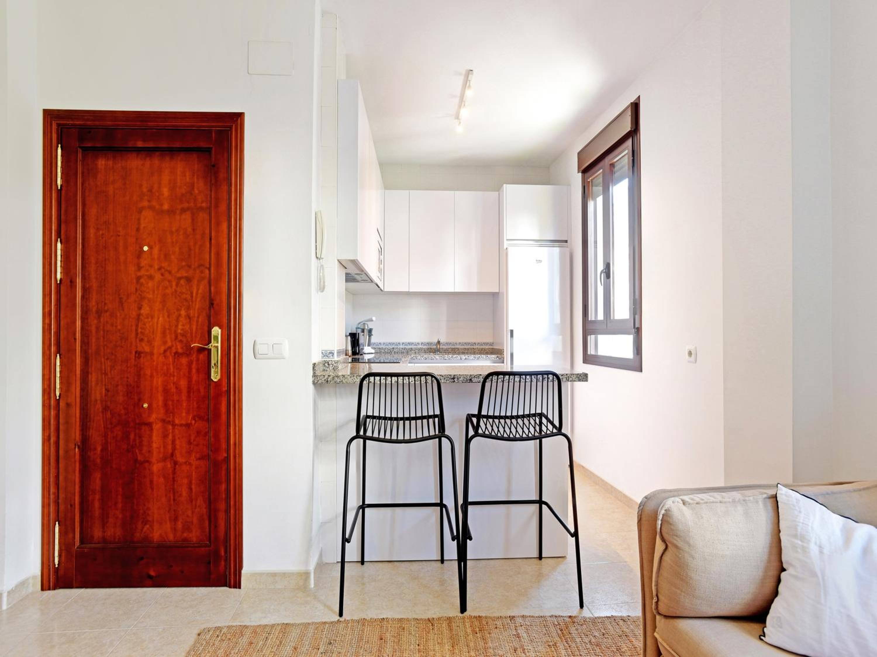 Three-Bedroom Apartment - Photo 18