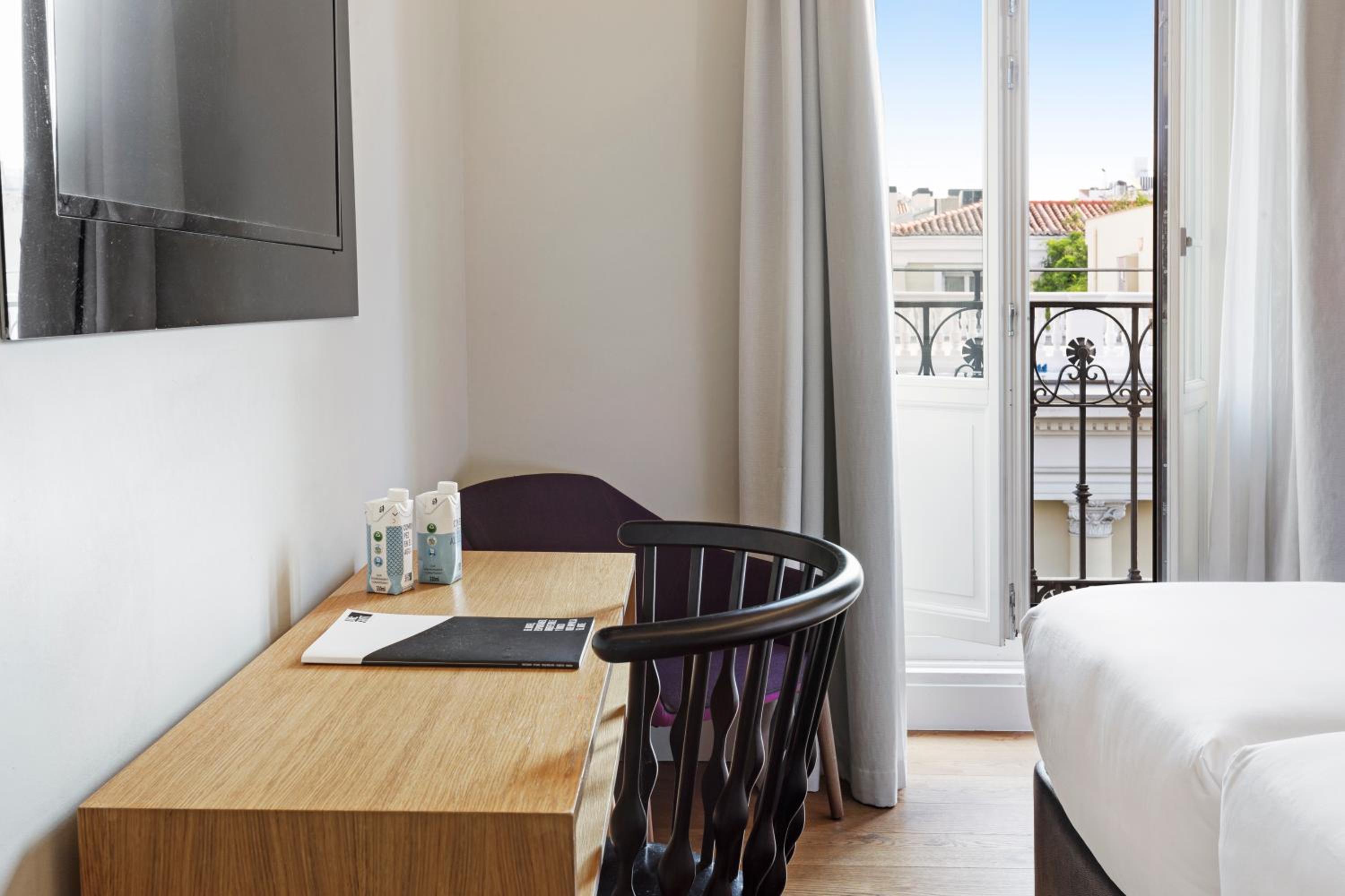 Habitación Doble Ejecutiva con Balcón