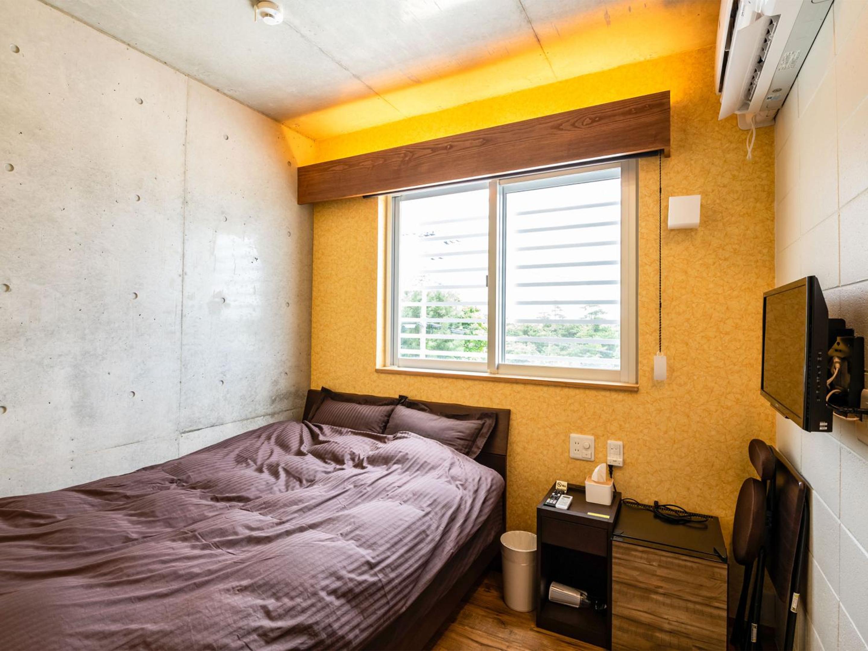 Double Room - Photo 2