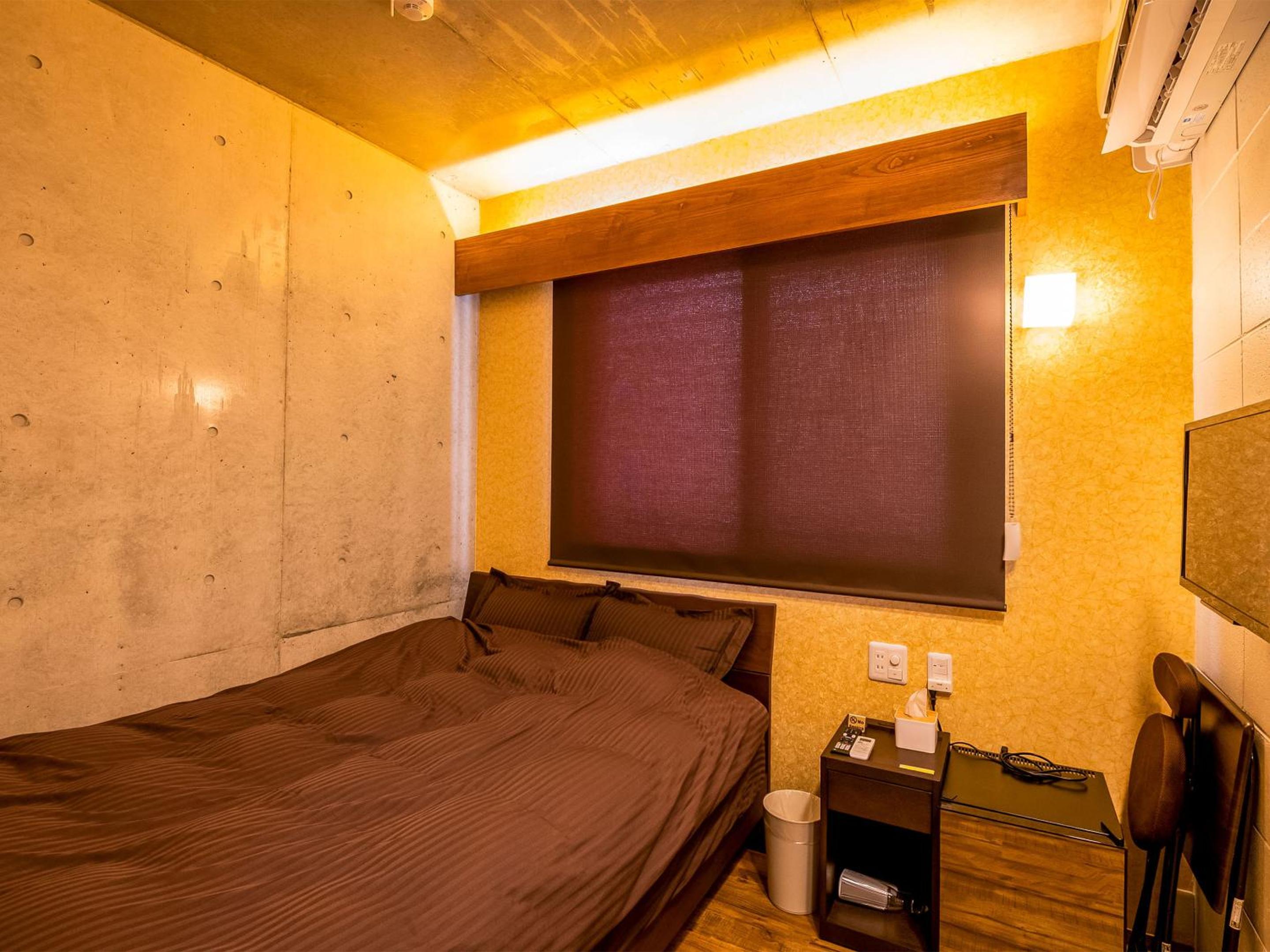 Double Room - Photo 8