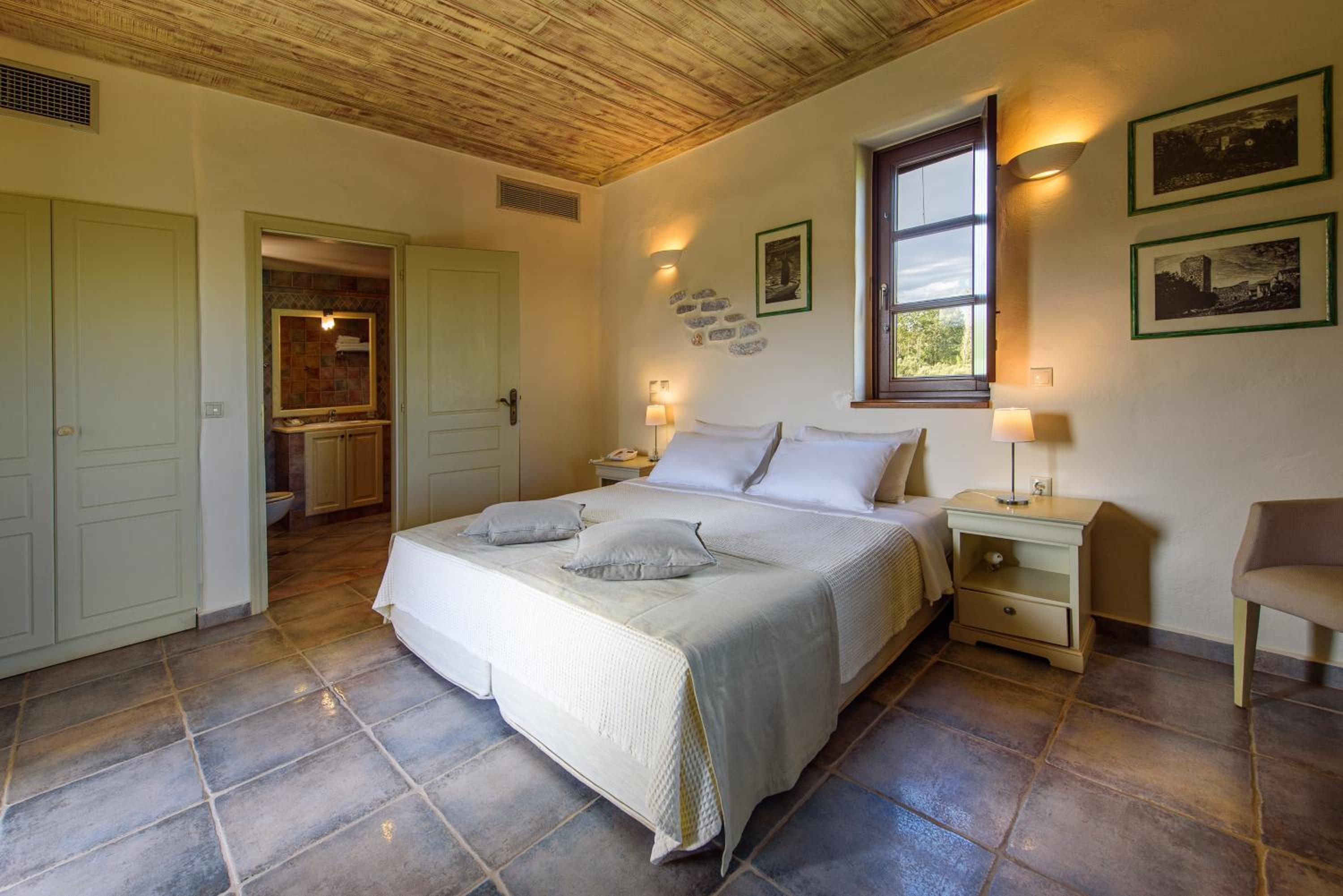 Double or Twin Room with Garden View