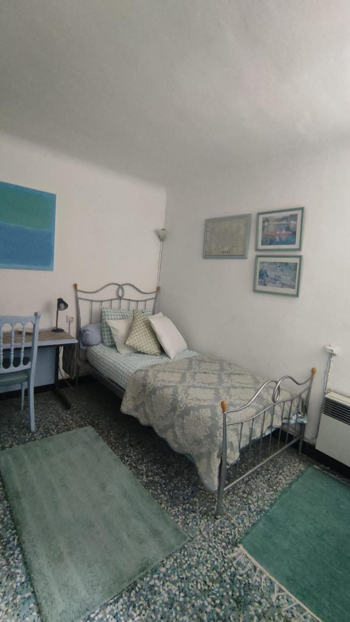 Budget Single Room photo 2