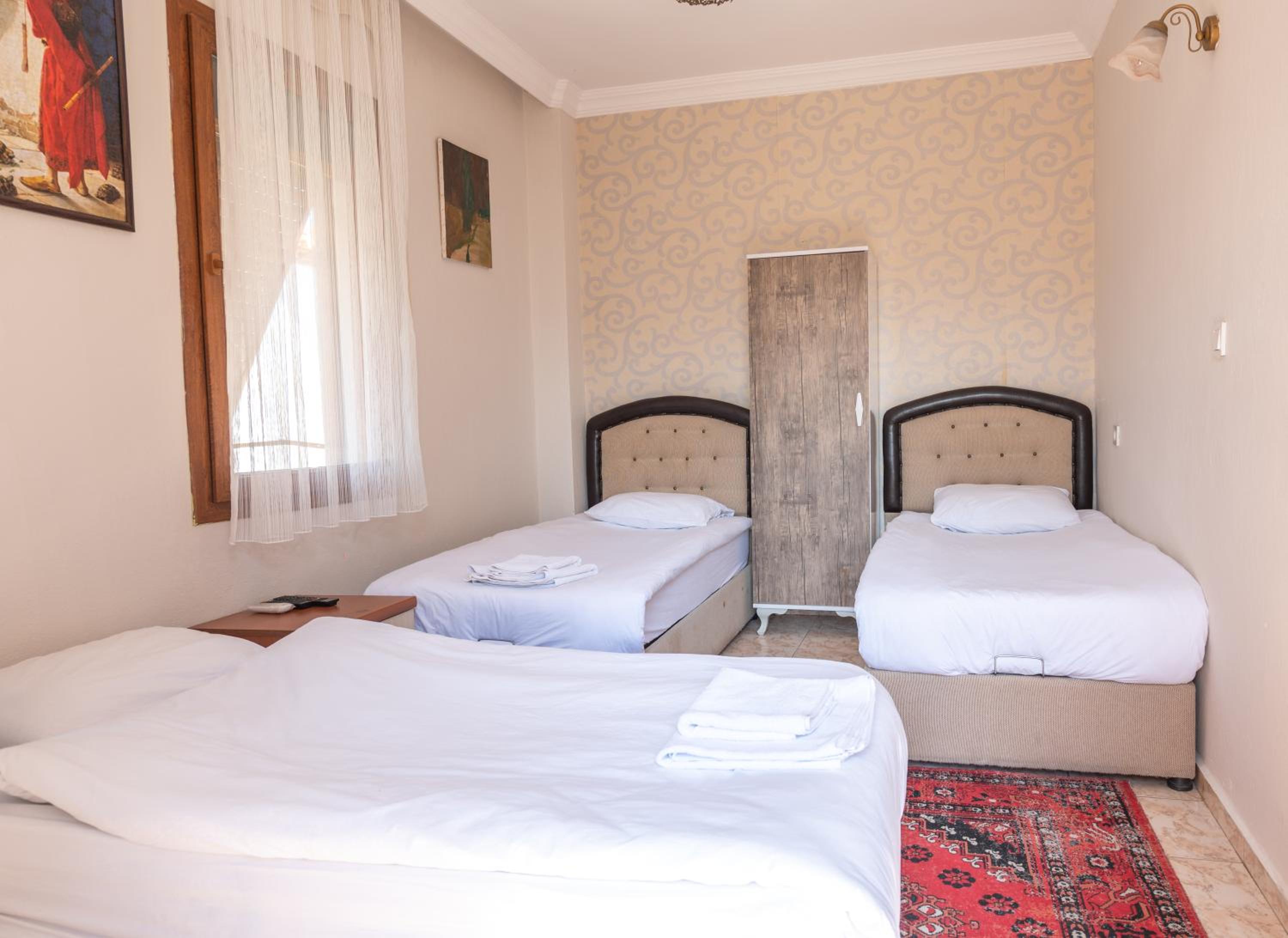 Comfort Triple Room - Photo 1