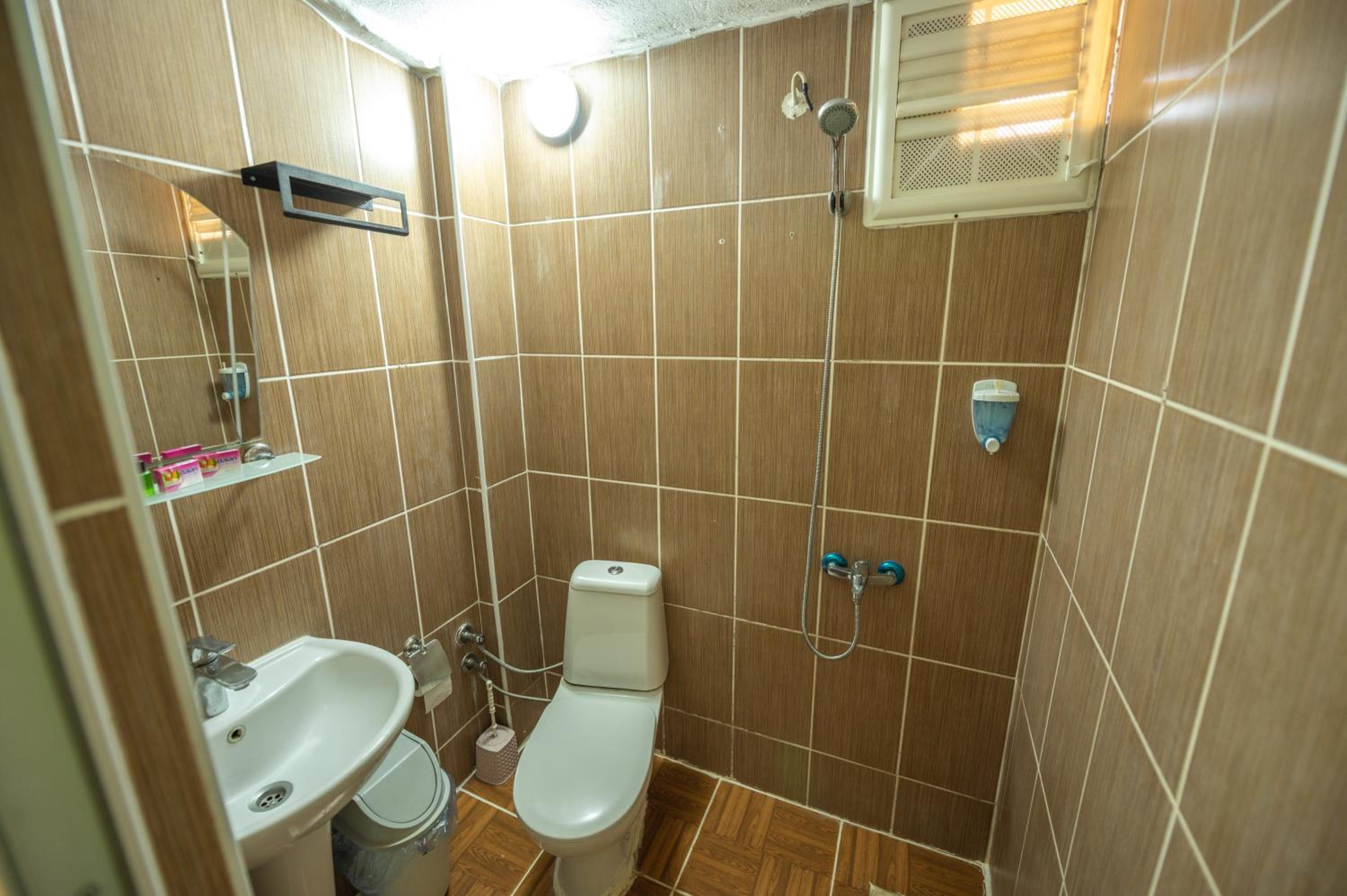 Comfort Quadruple Room - Photo 3