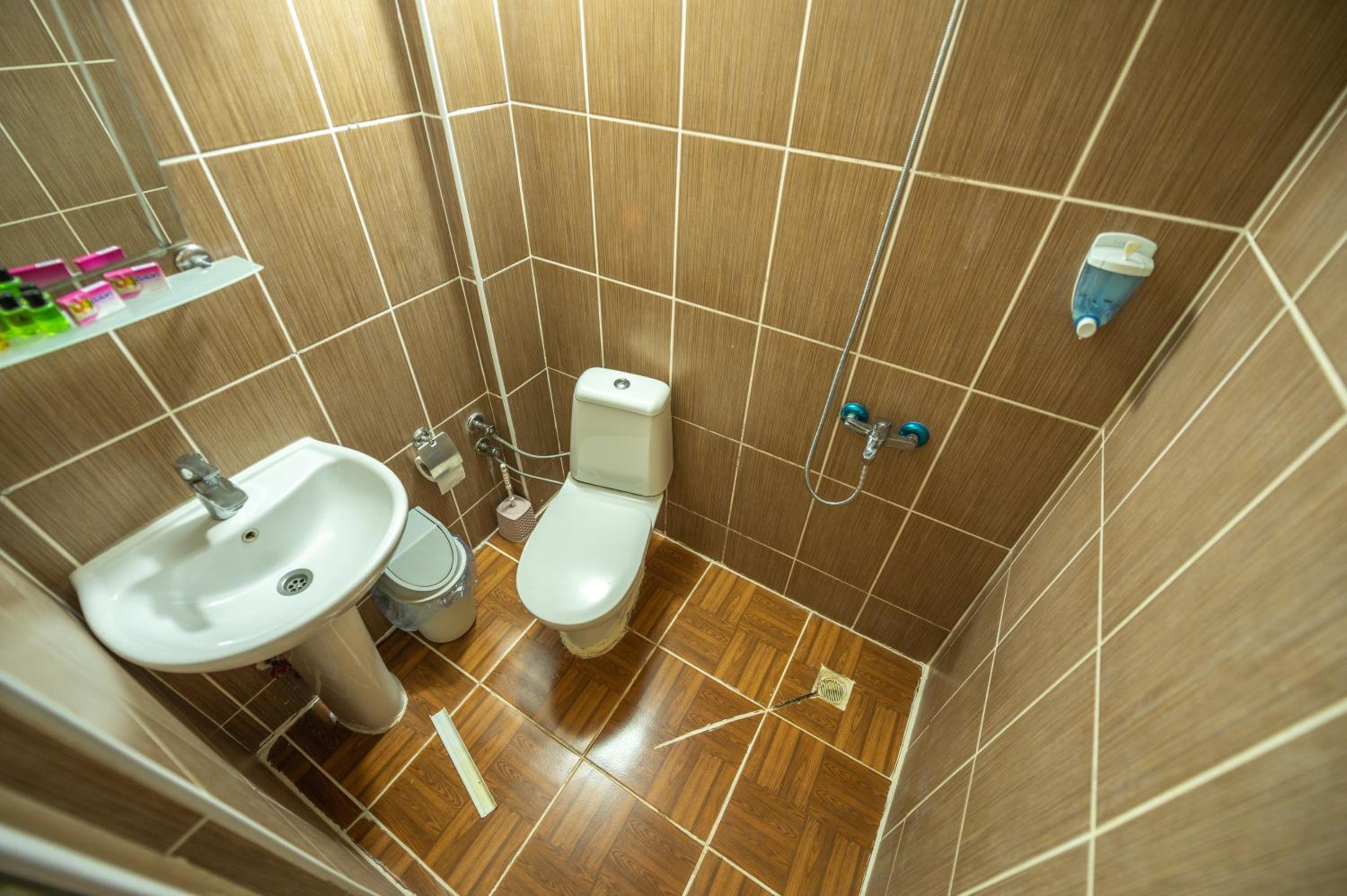 Comfort Quadruple Room - Photo 2
