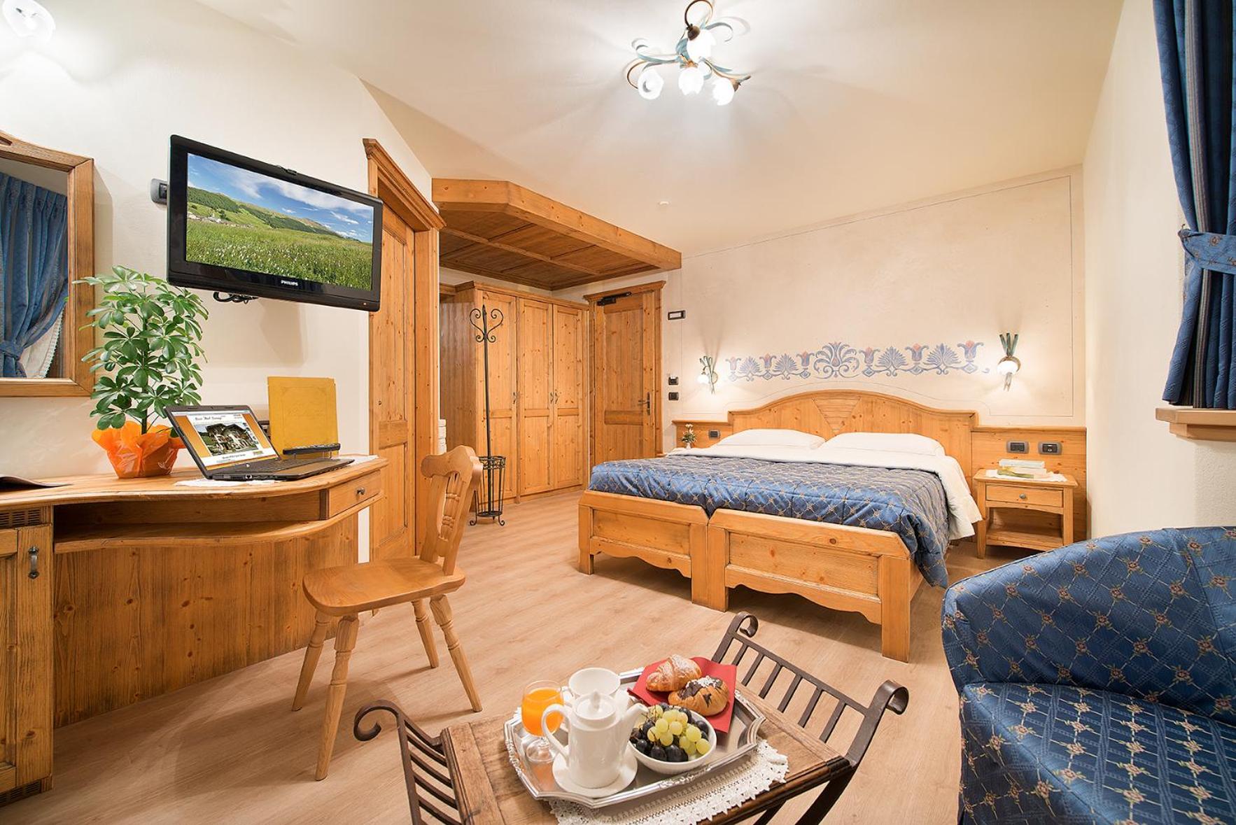 Double or Twin Room photo 1