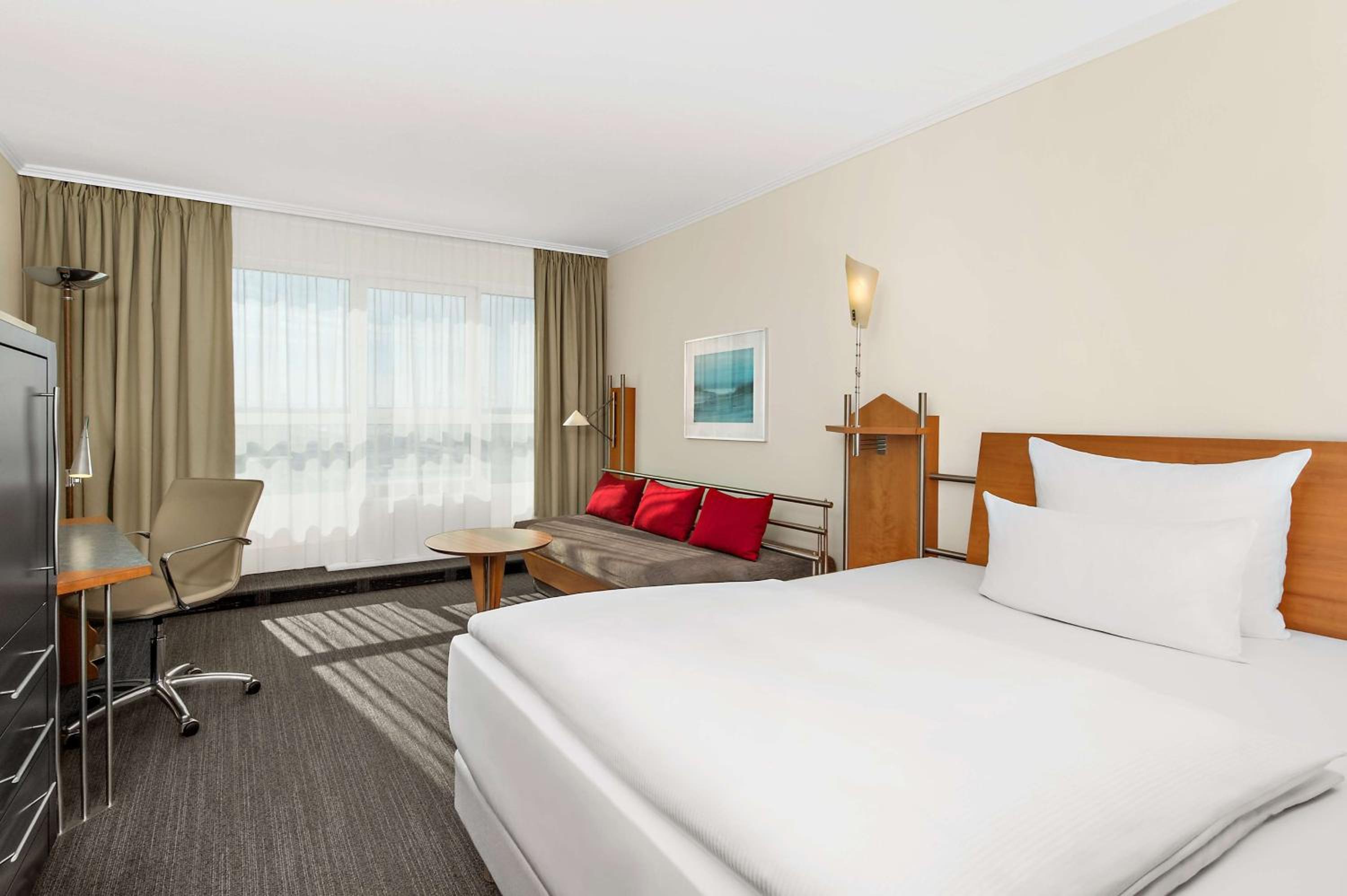  Standard Double or Twin Room - Photo 1
