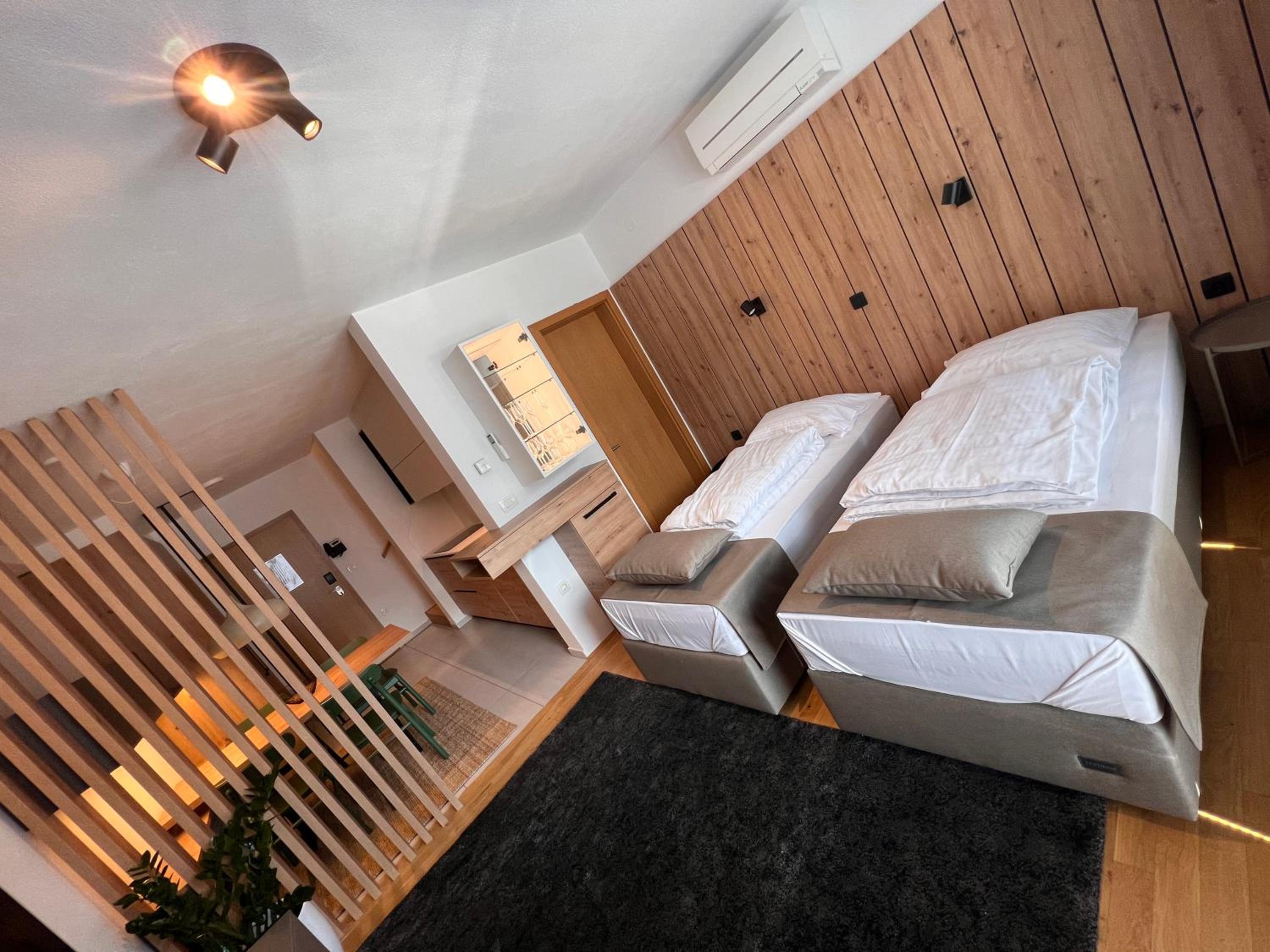 Duplex Apartment - Photo 3