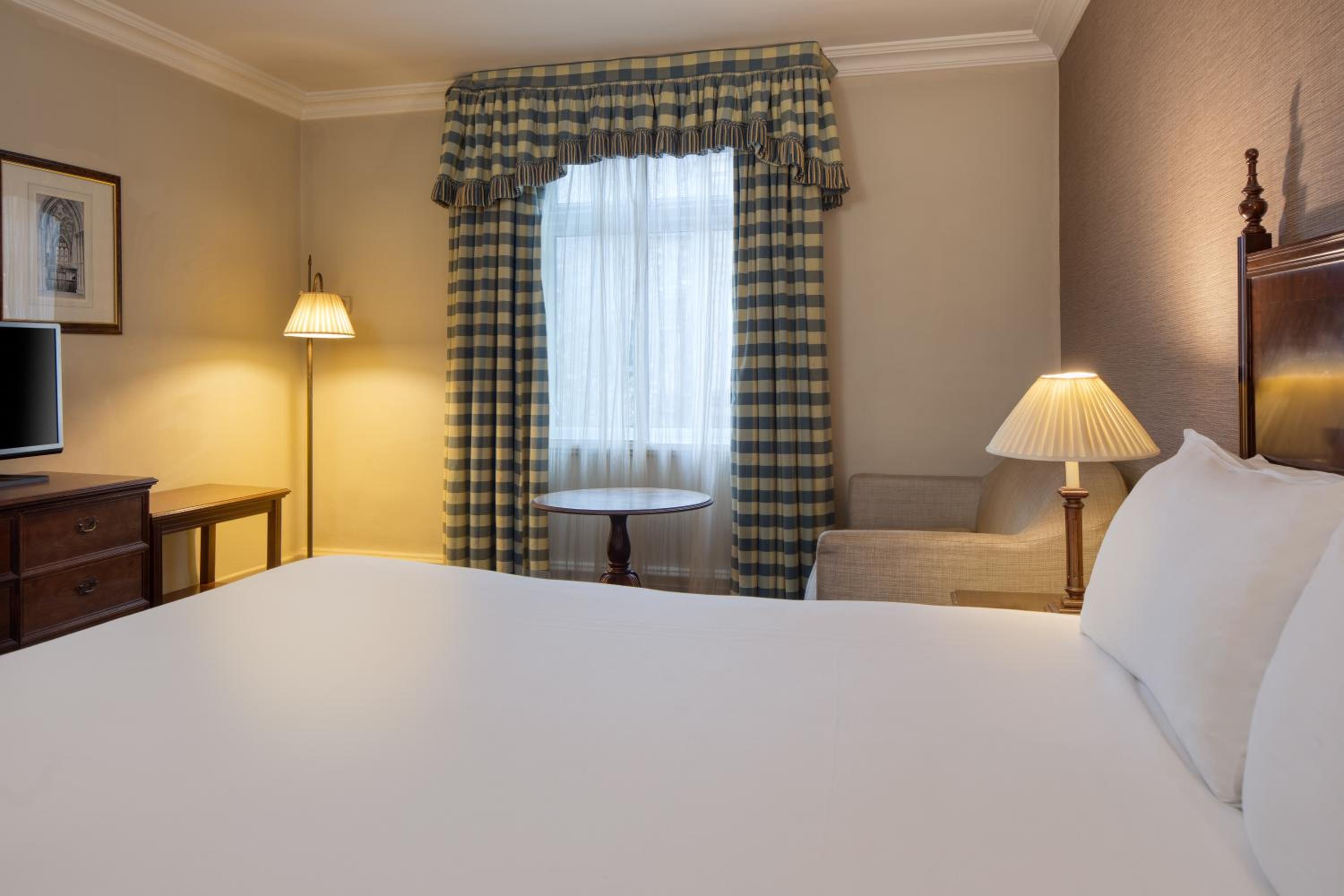 Classic Double Room - Photo 10